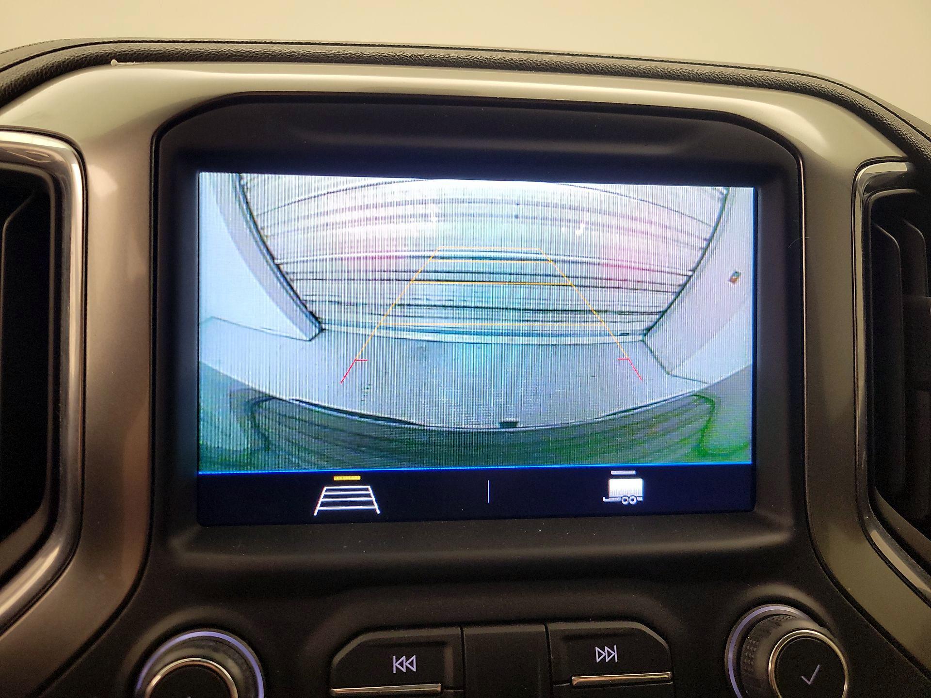 Thumbnail: 2021 Chevrolet Silverado 1500 - 14