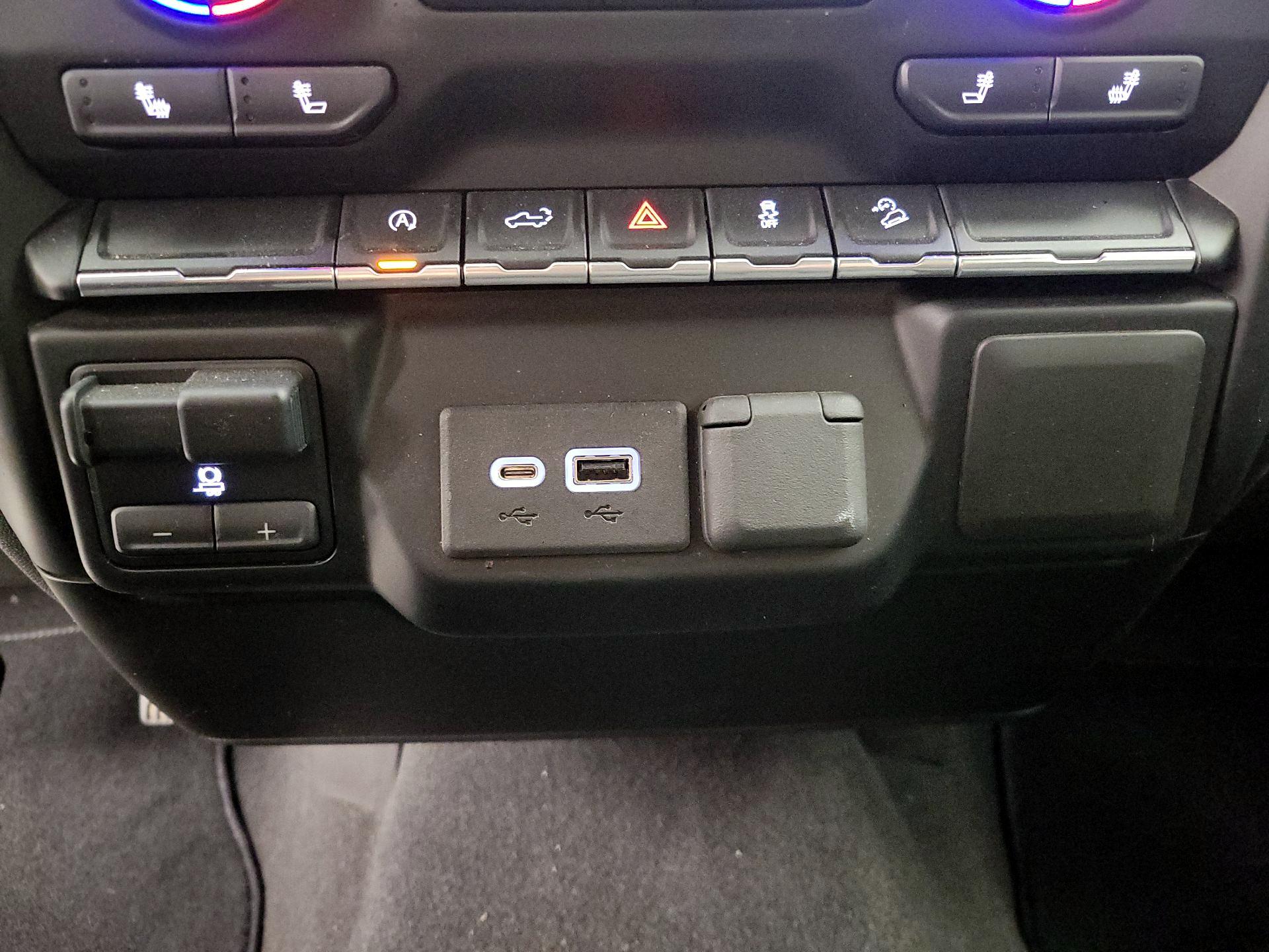 Thumbnail: 2021 Chevrolet Silverado 1500 - 18