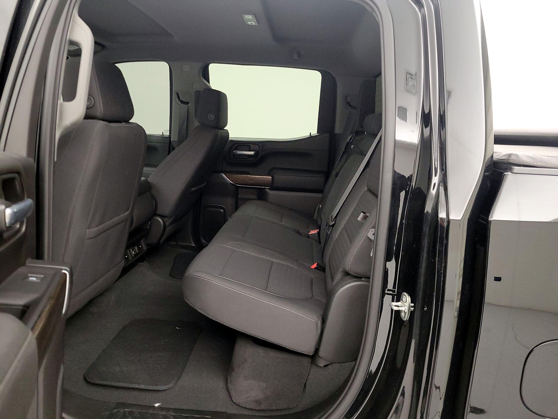 Thumbnail: 2021 Chevrolet Silverado 1500 - 19