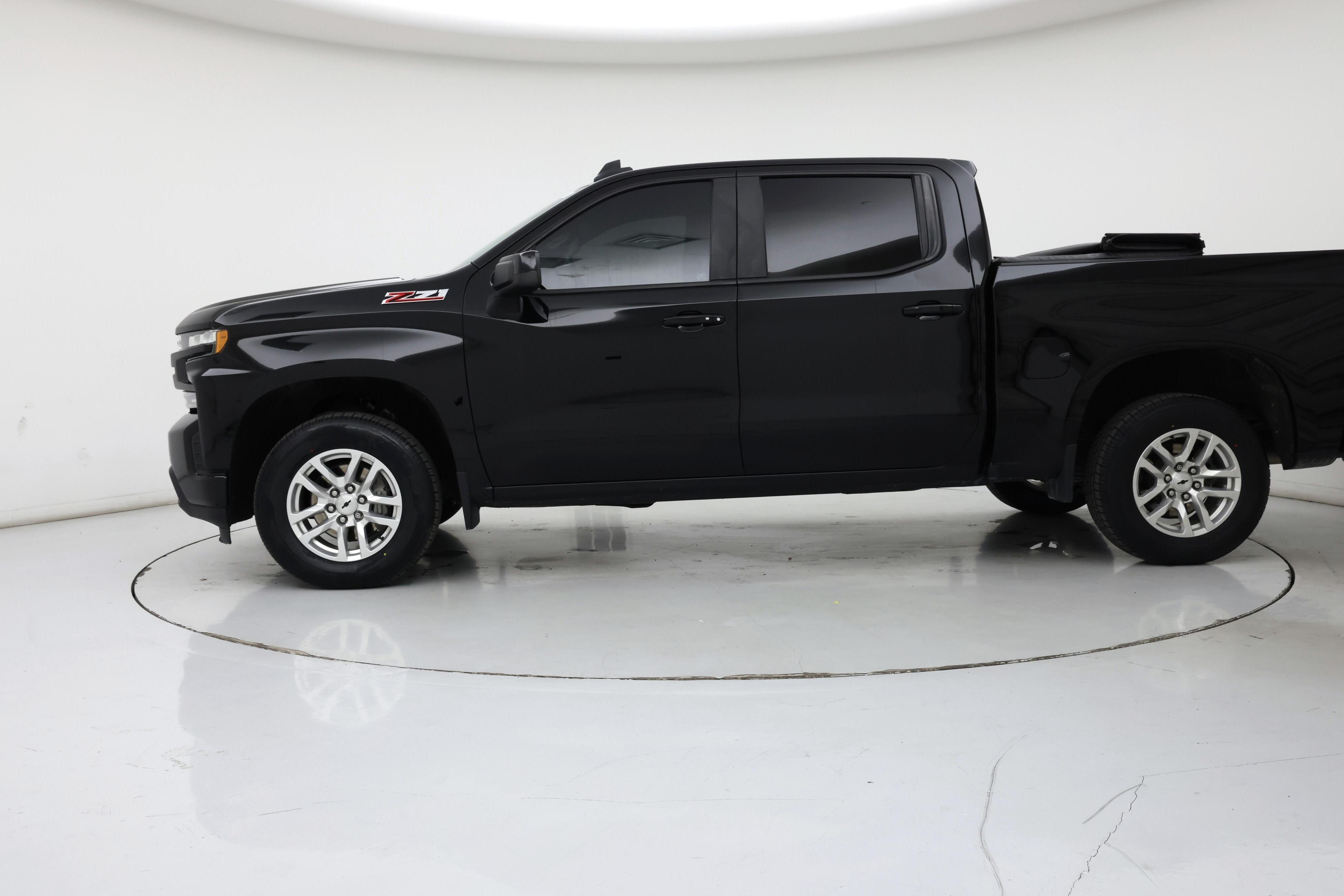 Thumbnail: 2021 Chevrolet Silverado 1500 - 3