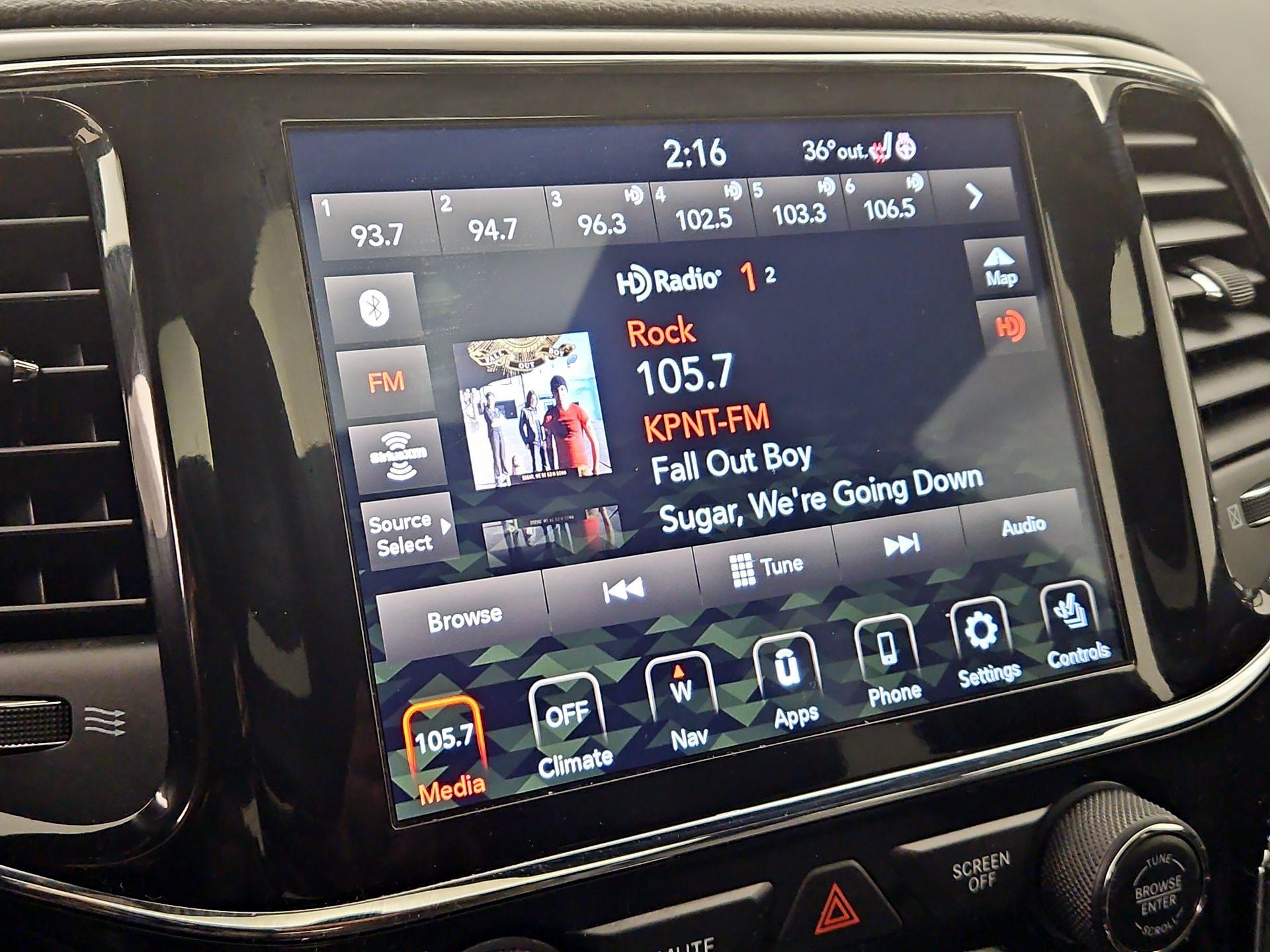 Thumbnail: 2021 Jeep Grand Cherokee - 16