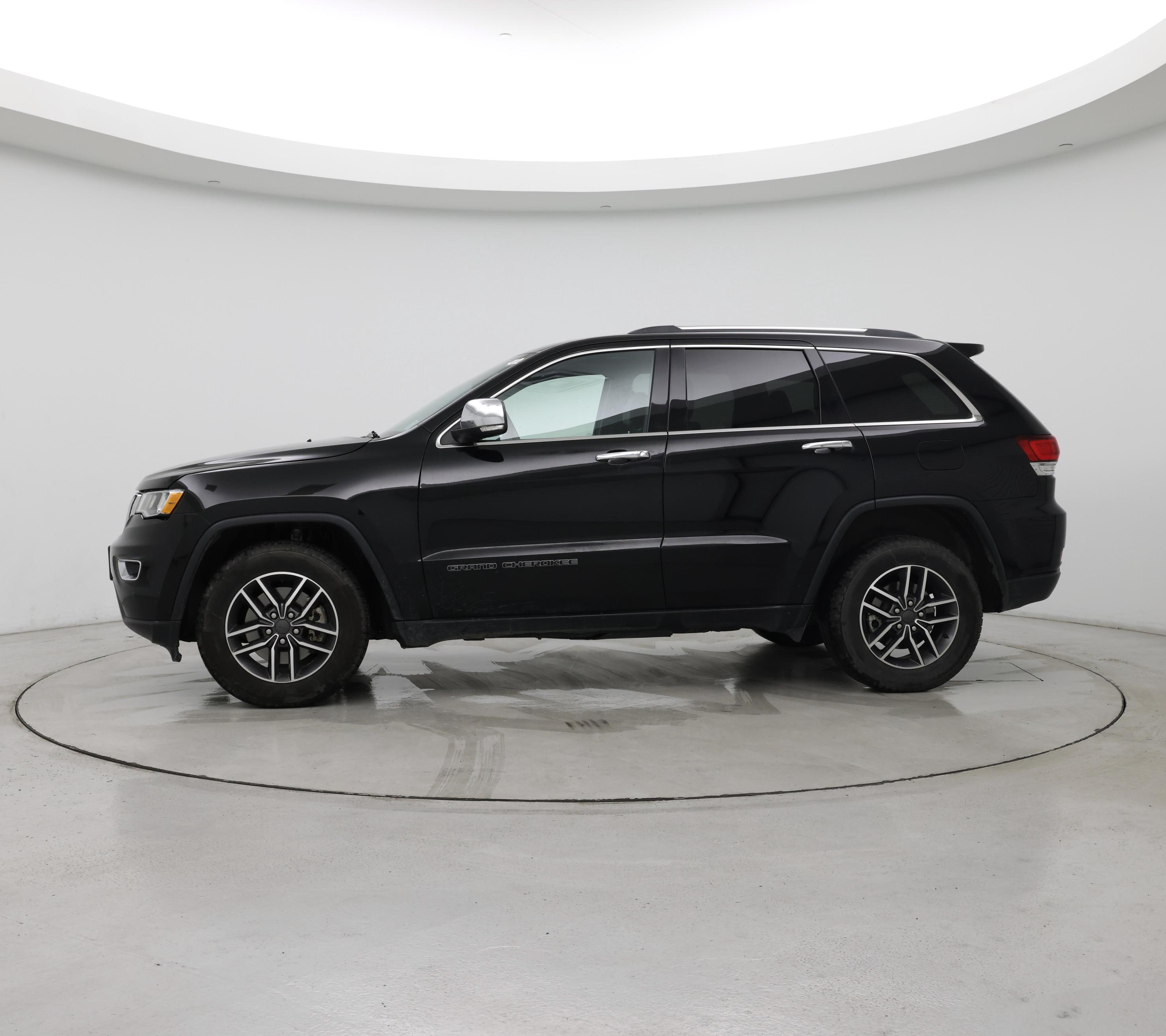 Thumbnail: 2021 Jeep Grand Cherokee - 3