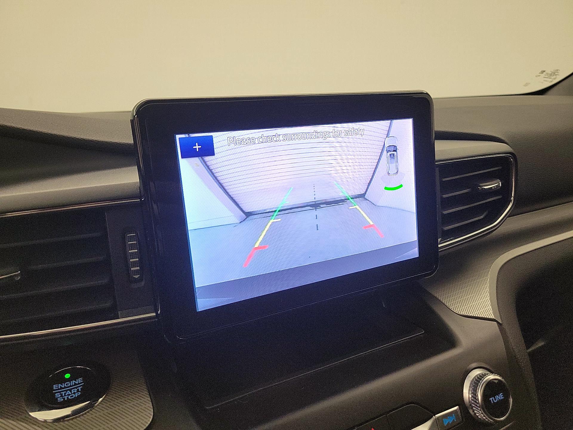 Thumbnail: 2020 Ford Explorer - 14