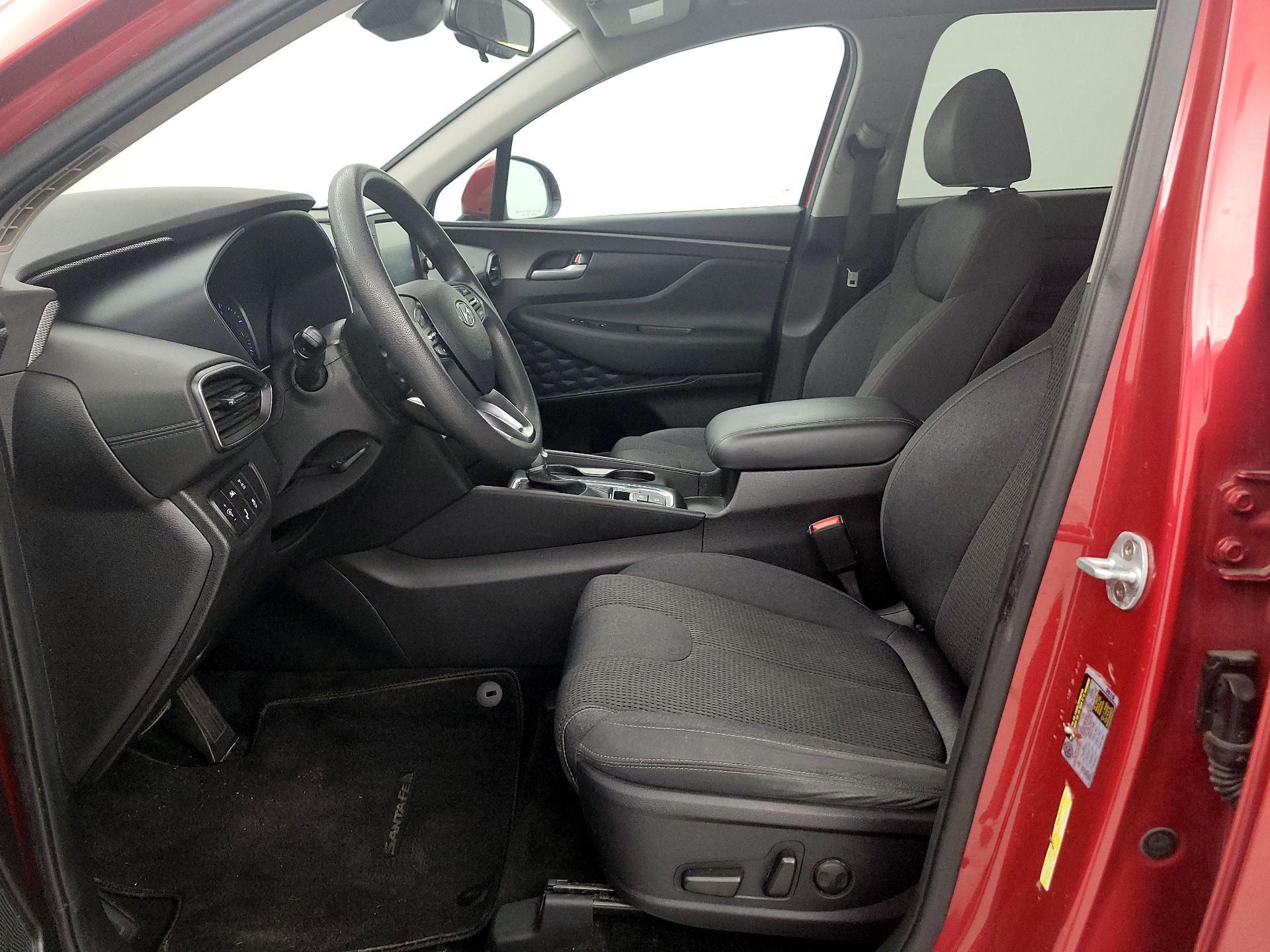 Thumbnail: 2019 Hyundai Santa Fe - 11