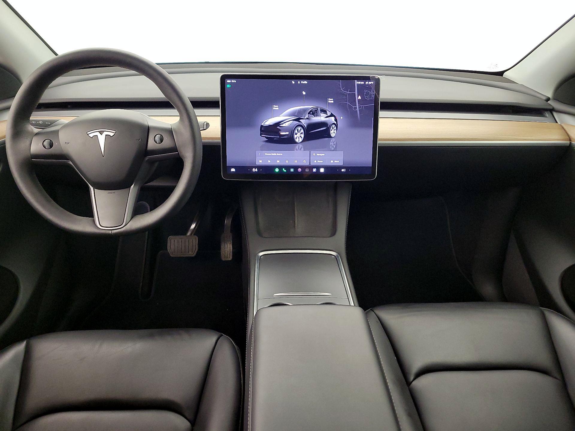 Thumbnail: 2024 Tesla Model Y - 9