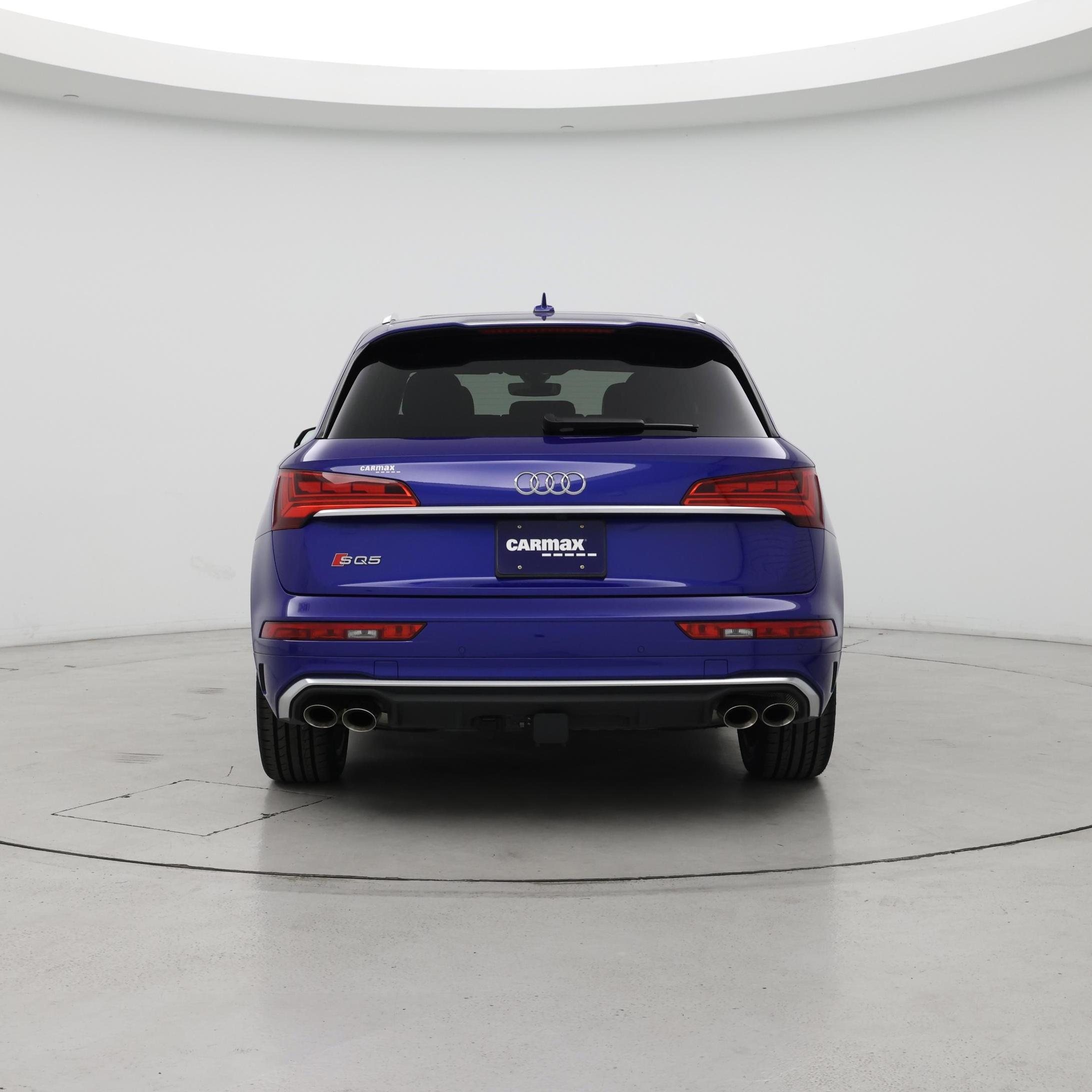 Thumbnail: 2023 Audi SQ5 - 6