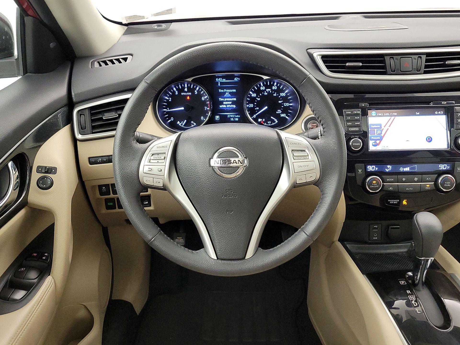 Thumbnail: 2016 Nissan Rogue - 10