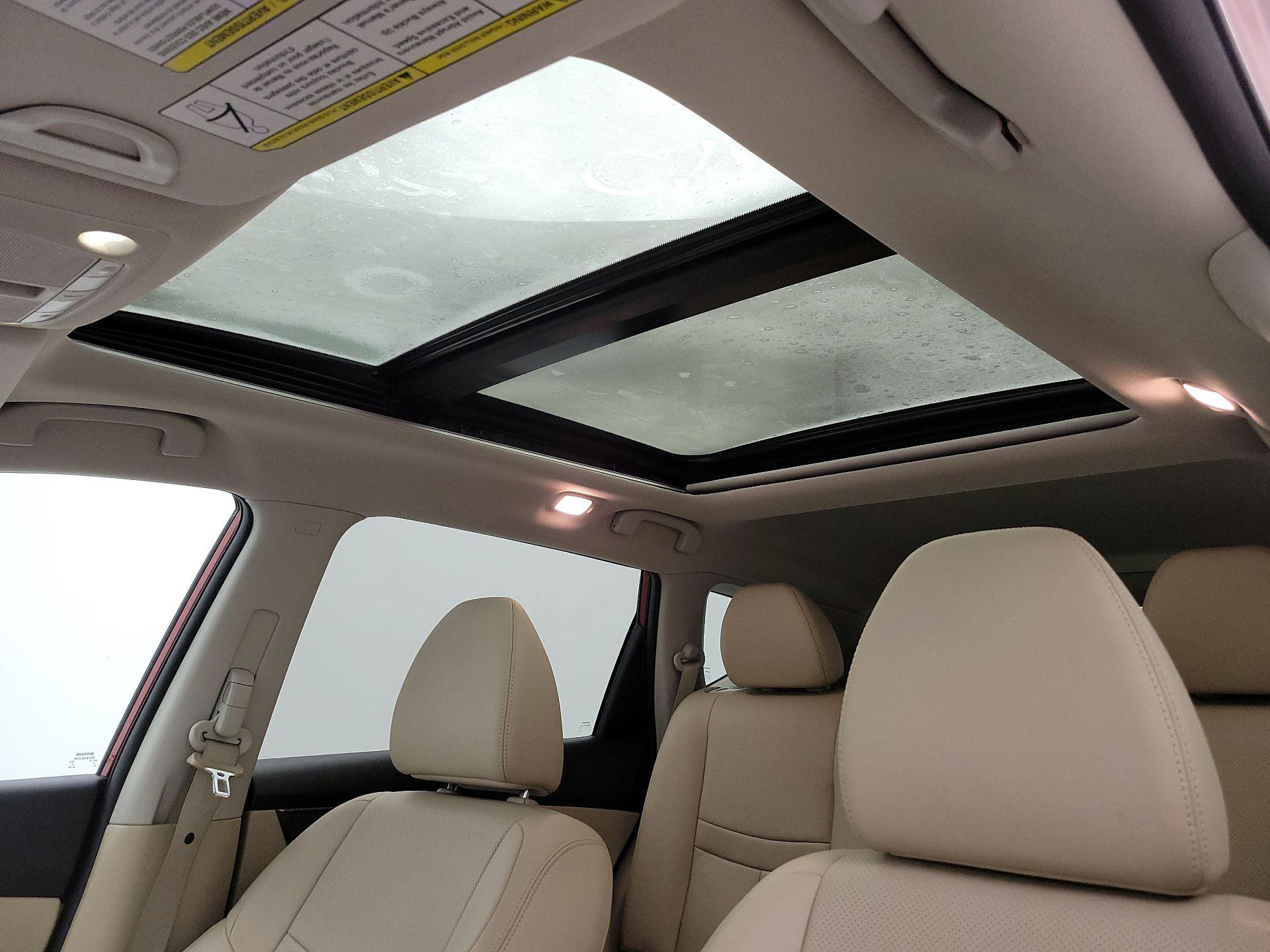 Thumbnail: 2016 Nissan Rogue - 20