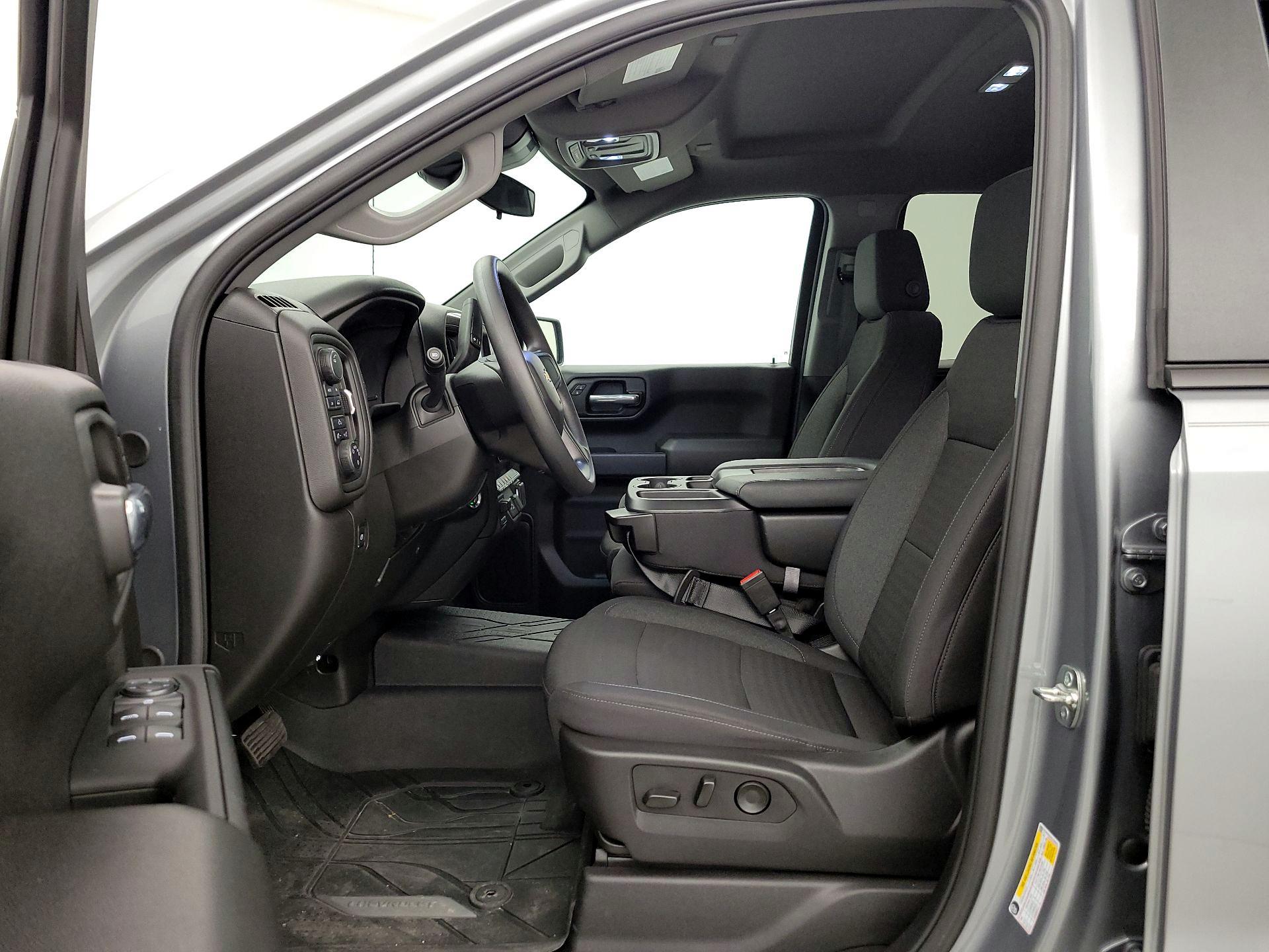 Thumbnail: 2025 Chevrolet Silverado 1500 - 11