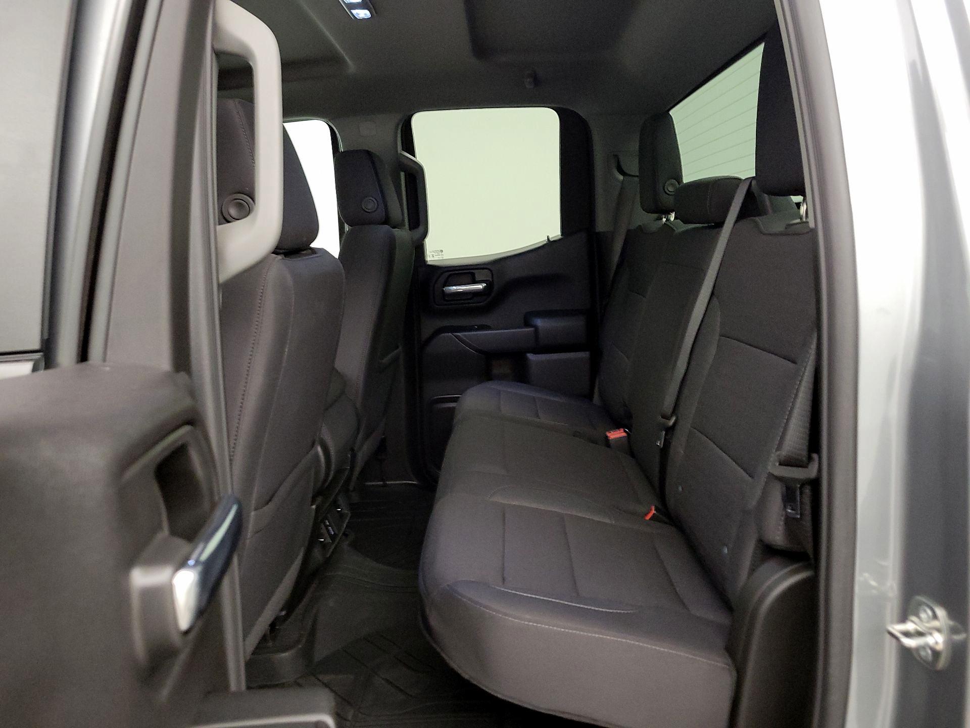 Thumbnail: 2025 Chevrolet Silverado 1500 - 19