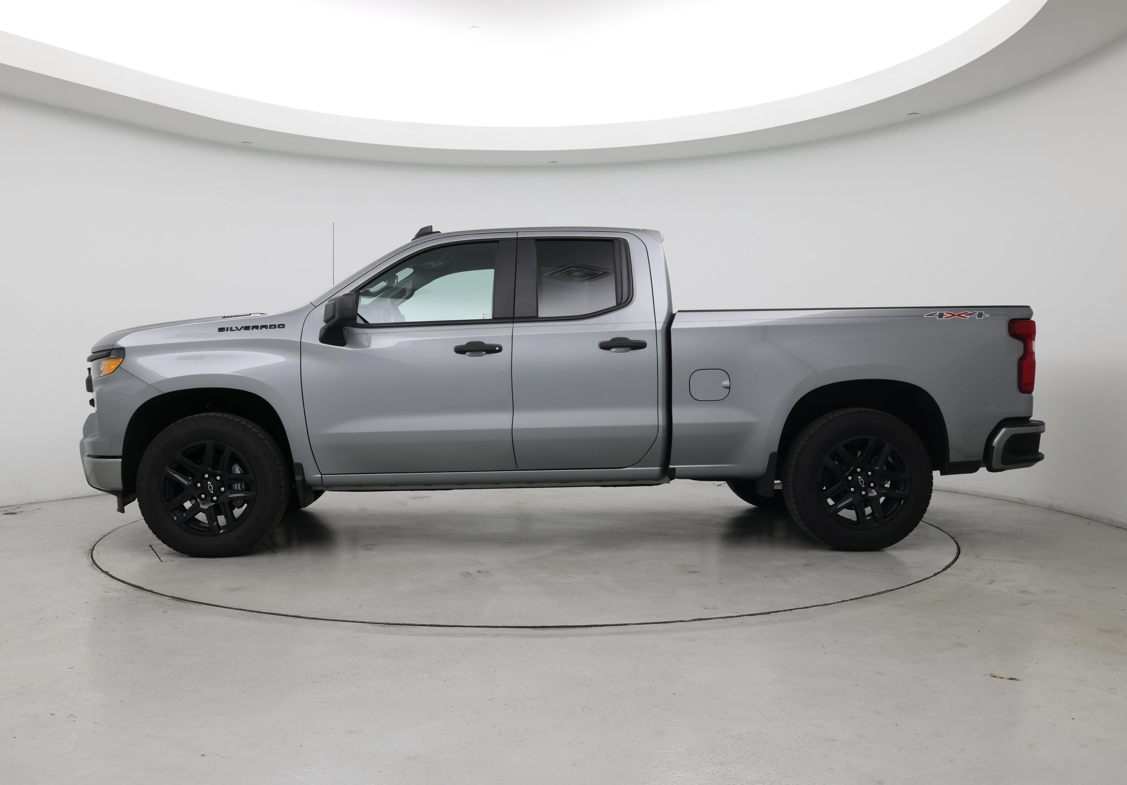 Thumbnail: 2025 Chevrolet Silverado 1500 - 3