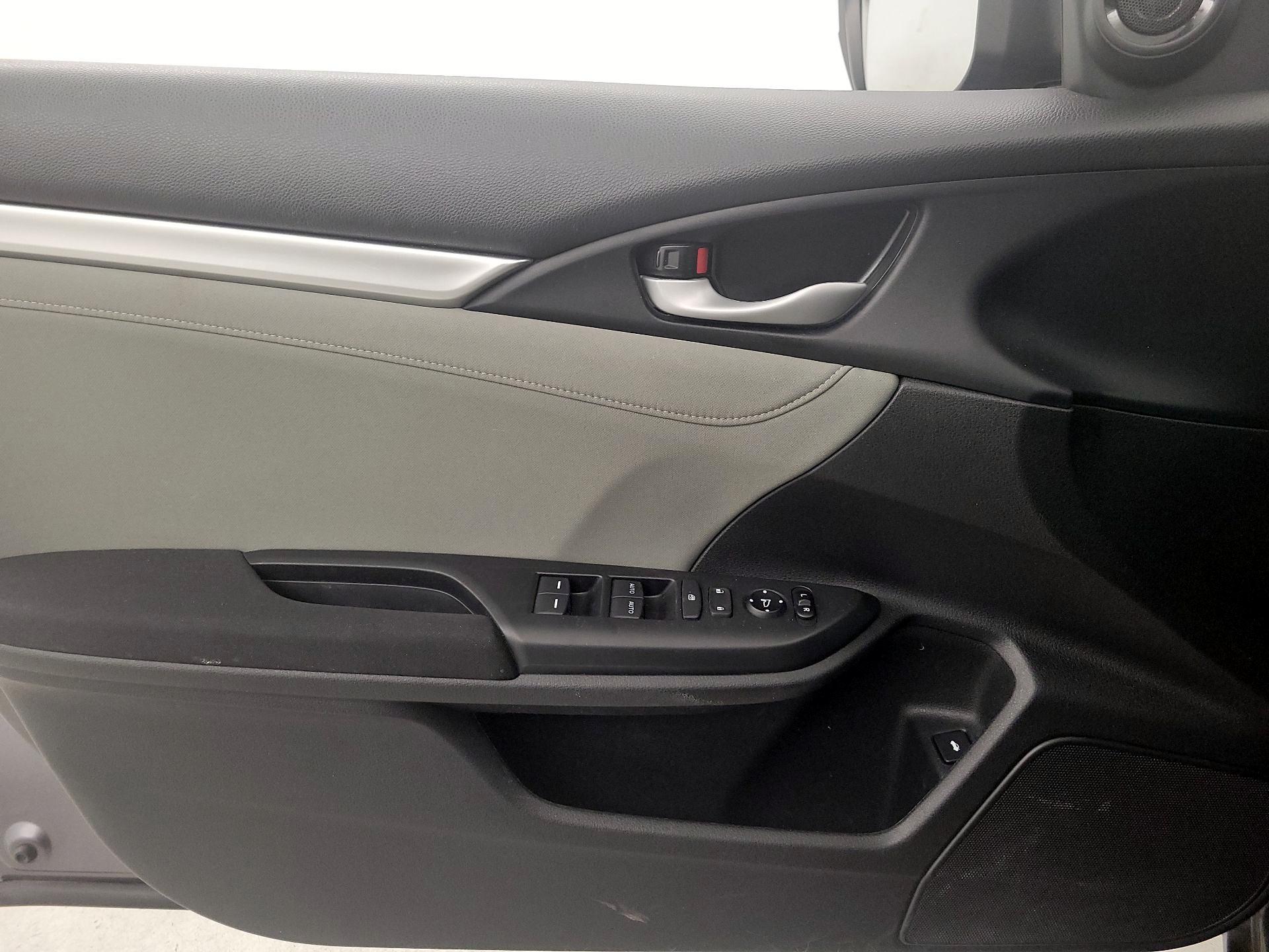 Thumbnail: 2020 Honda Civic - 12