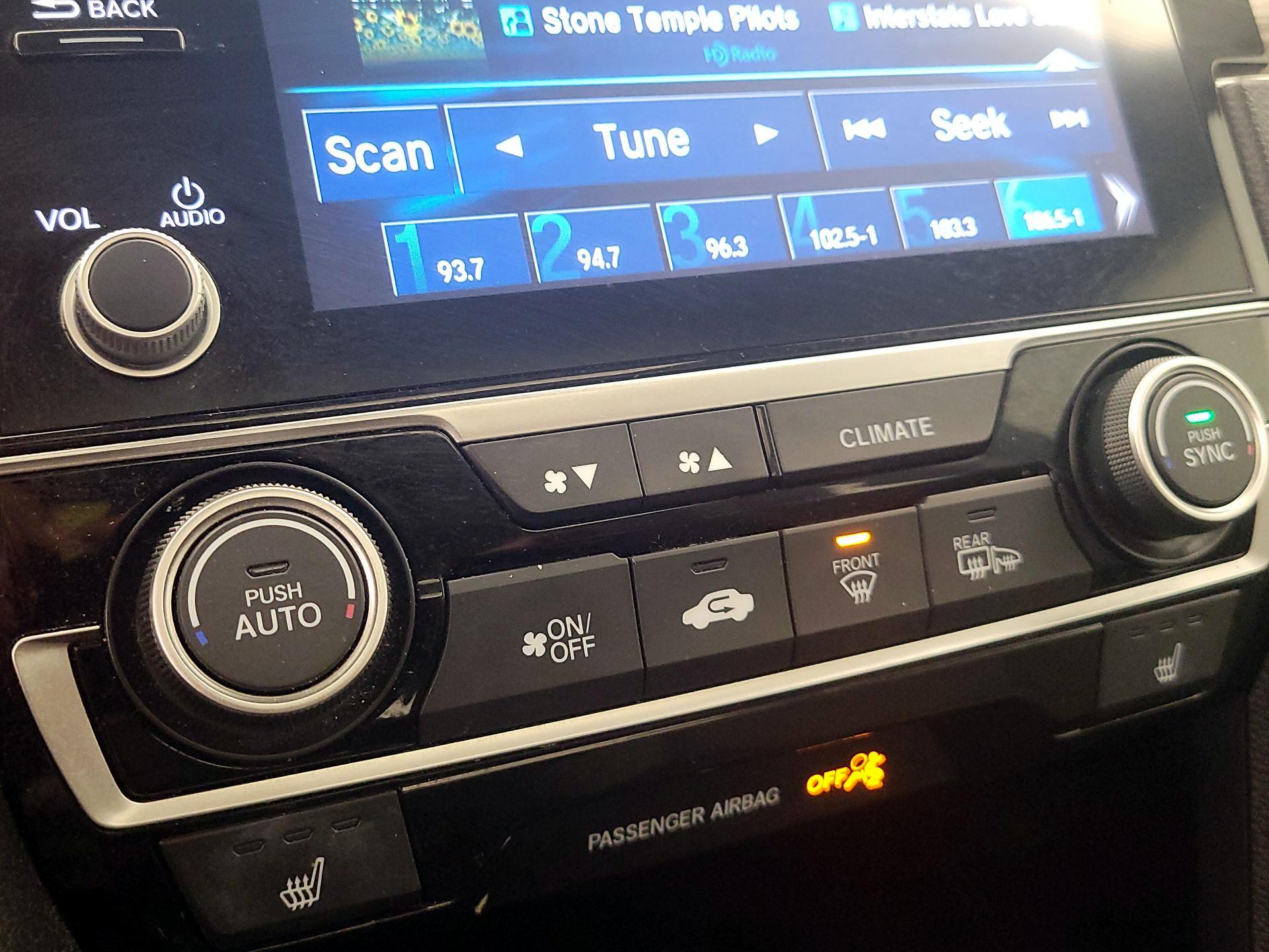 Thumbnail: 2020 Honda Civic - 16