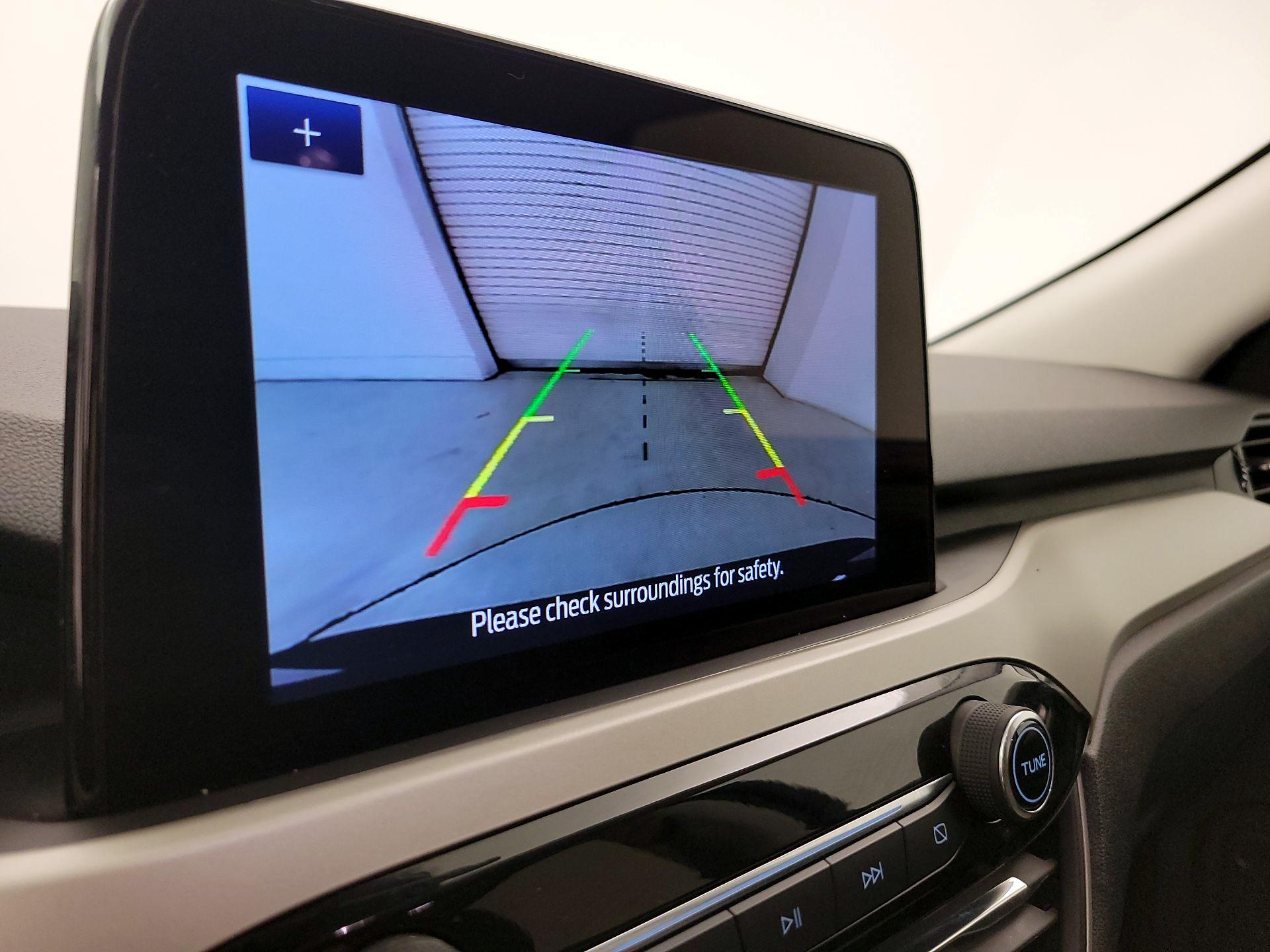 Thumbnail: 2021 Ford Escape - 14