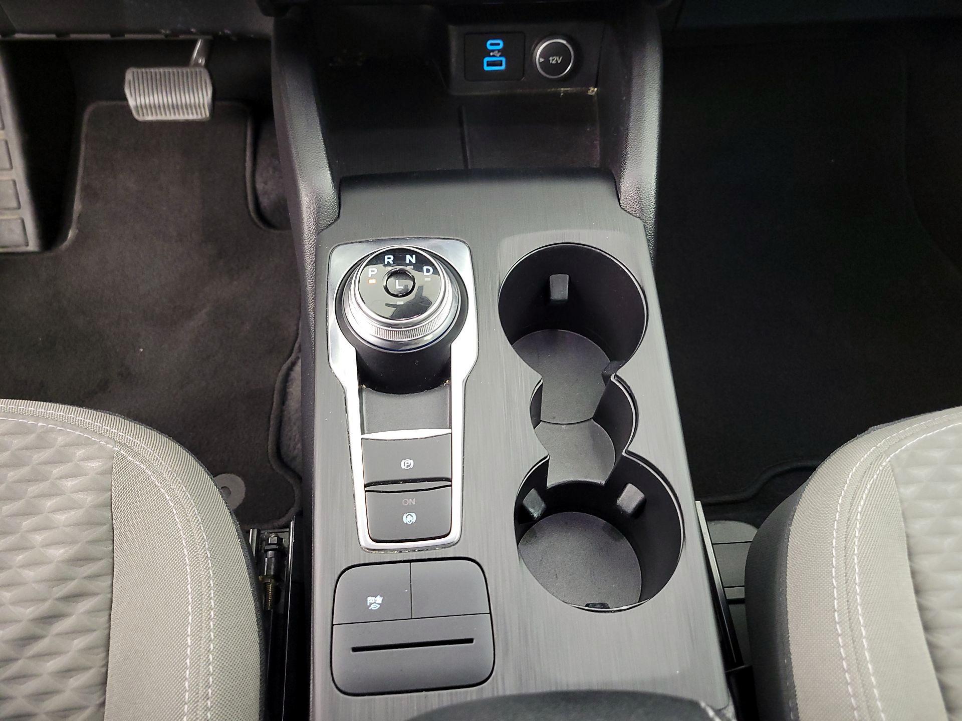 Thumbnail: 2021 Ford Escape - 17