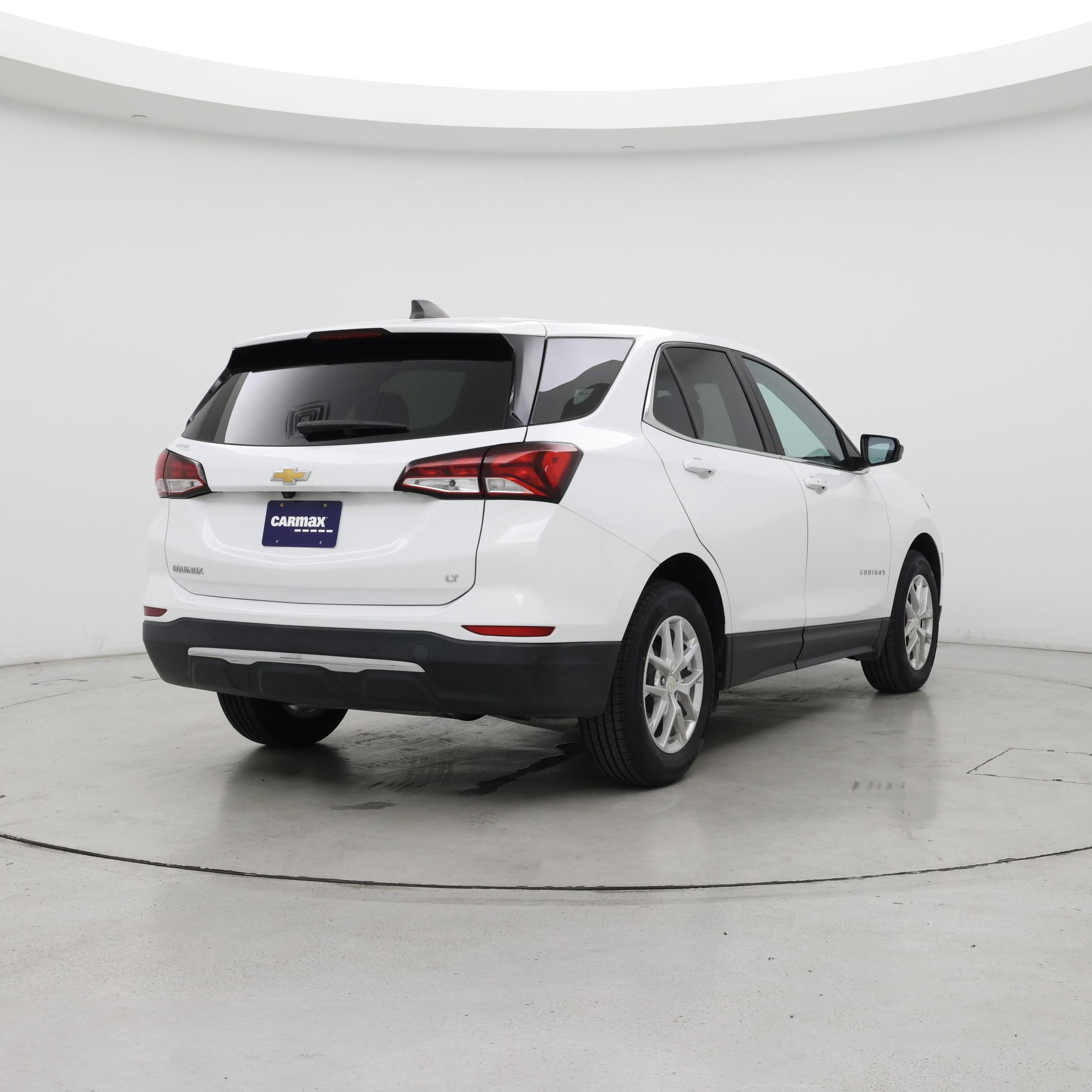 Thumbnail: 2022 Chevrolet Equinox - 8