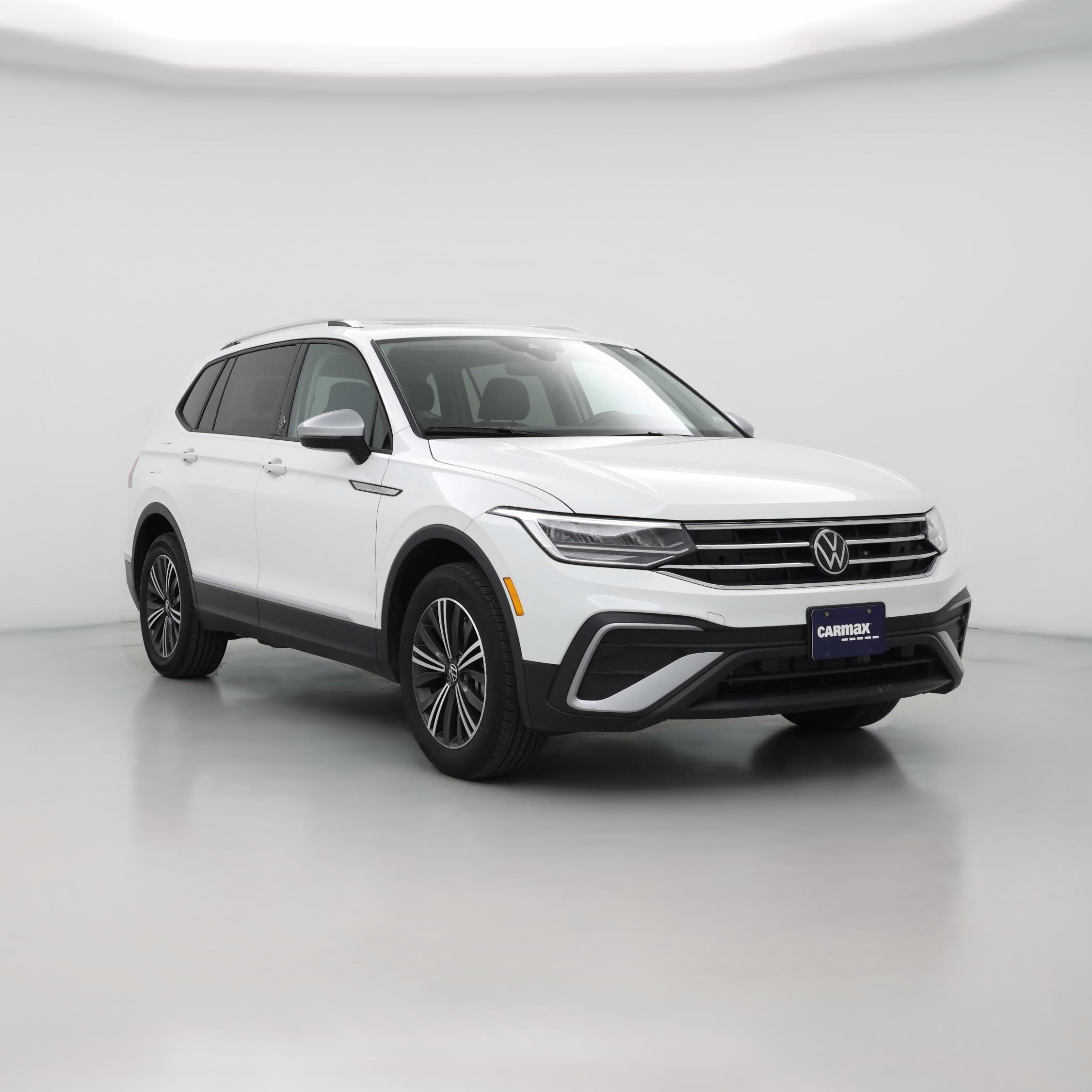 Thumbnail: 2024 Volkswagen Tiguan - 1
