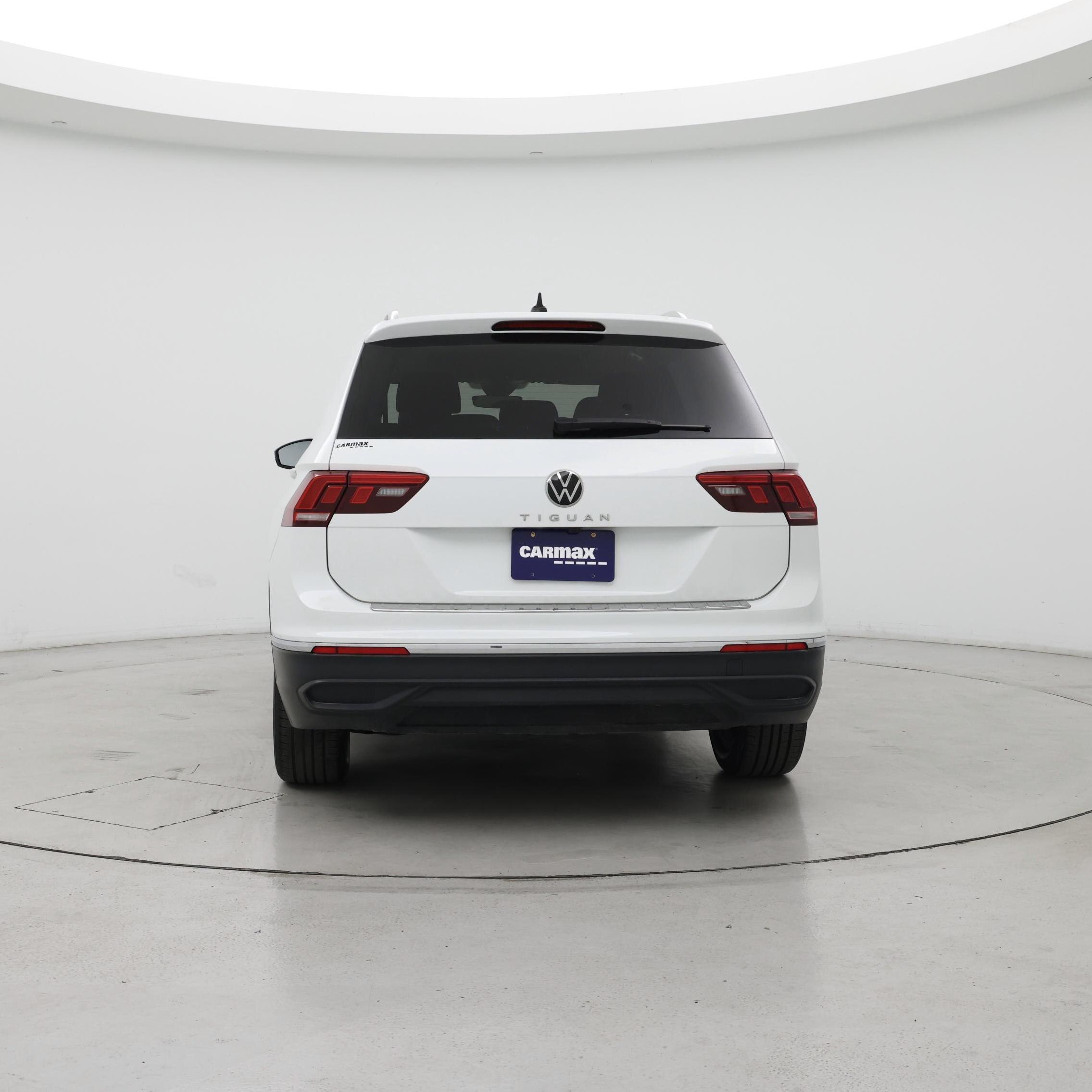 Thumbnail: 2024 Volkswagen Tiguan - 6