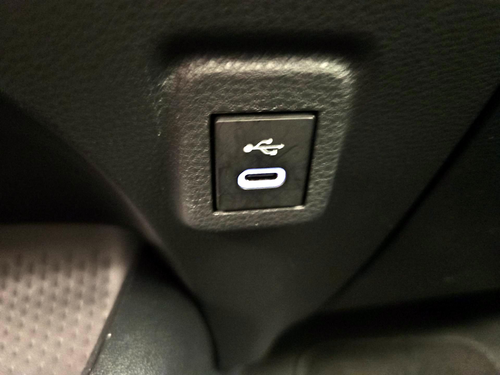 Thumbnail: 2024 Toyota Corolla - 18