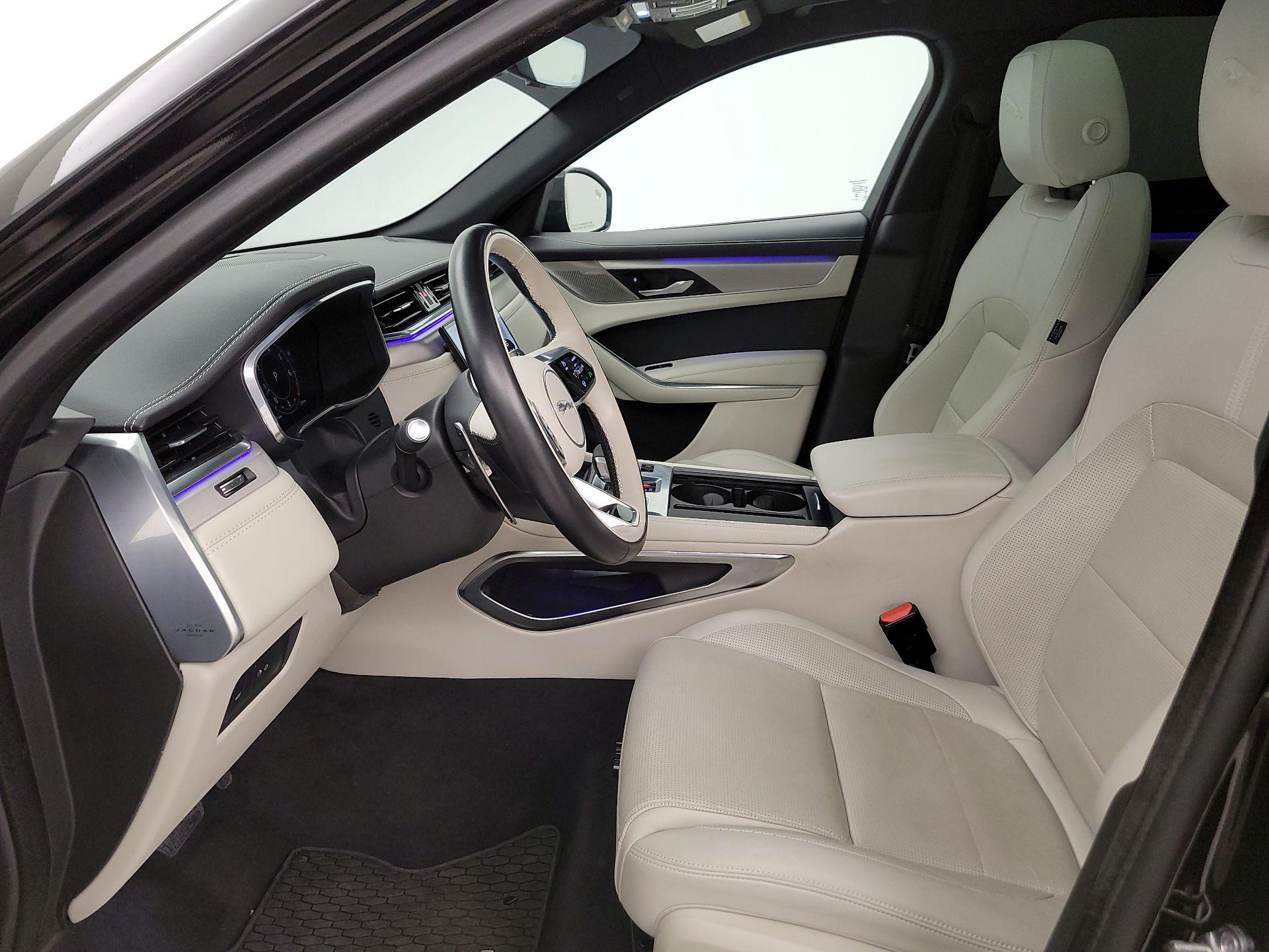 Thumbnail: 2024 Jaguar F-Pace - 11