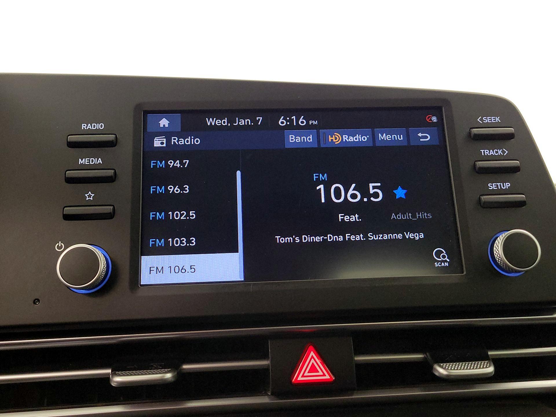 Thumbnail: 2022 Hyundai Elantra - 15