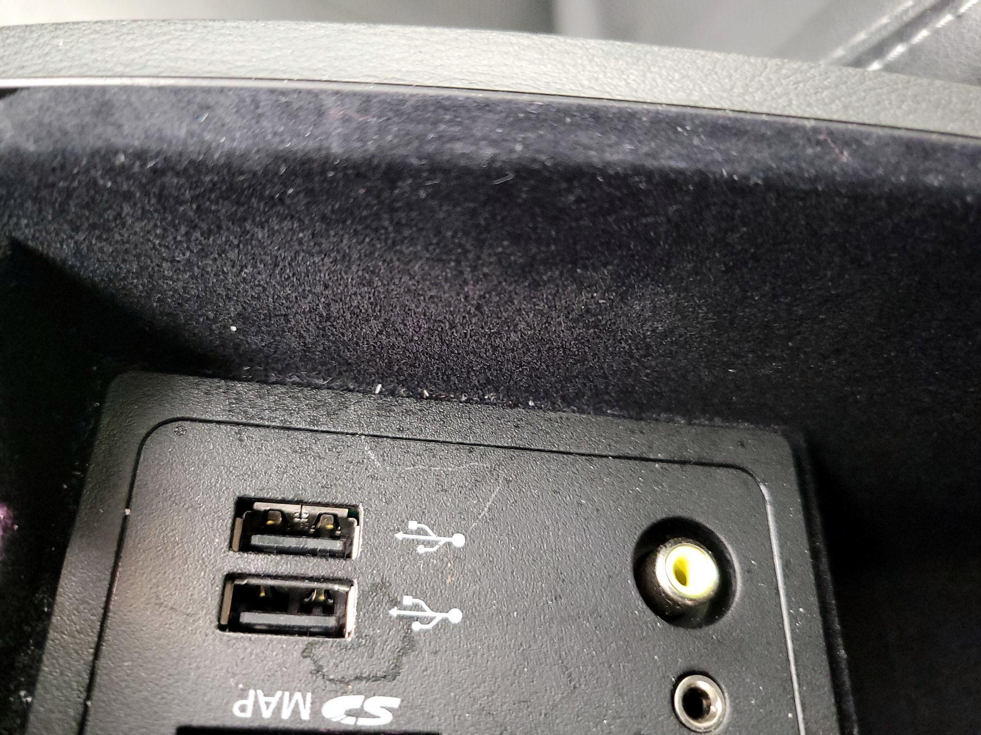 Thumbnail: 2016 INFINITI Q50 - 19