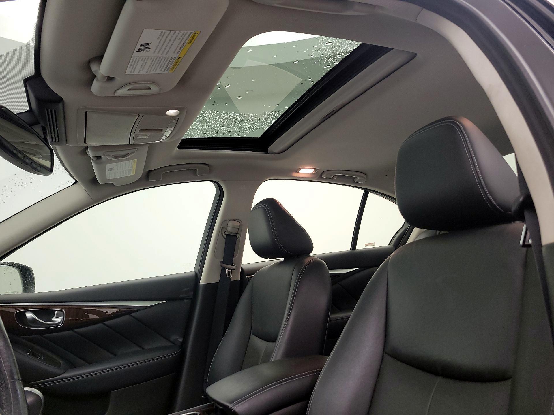 Thumbnail: 2016 INFINITI Q50 - 20