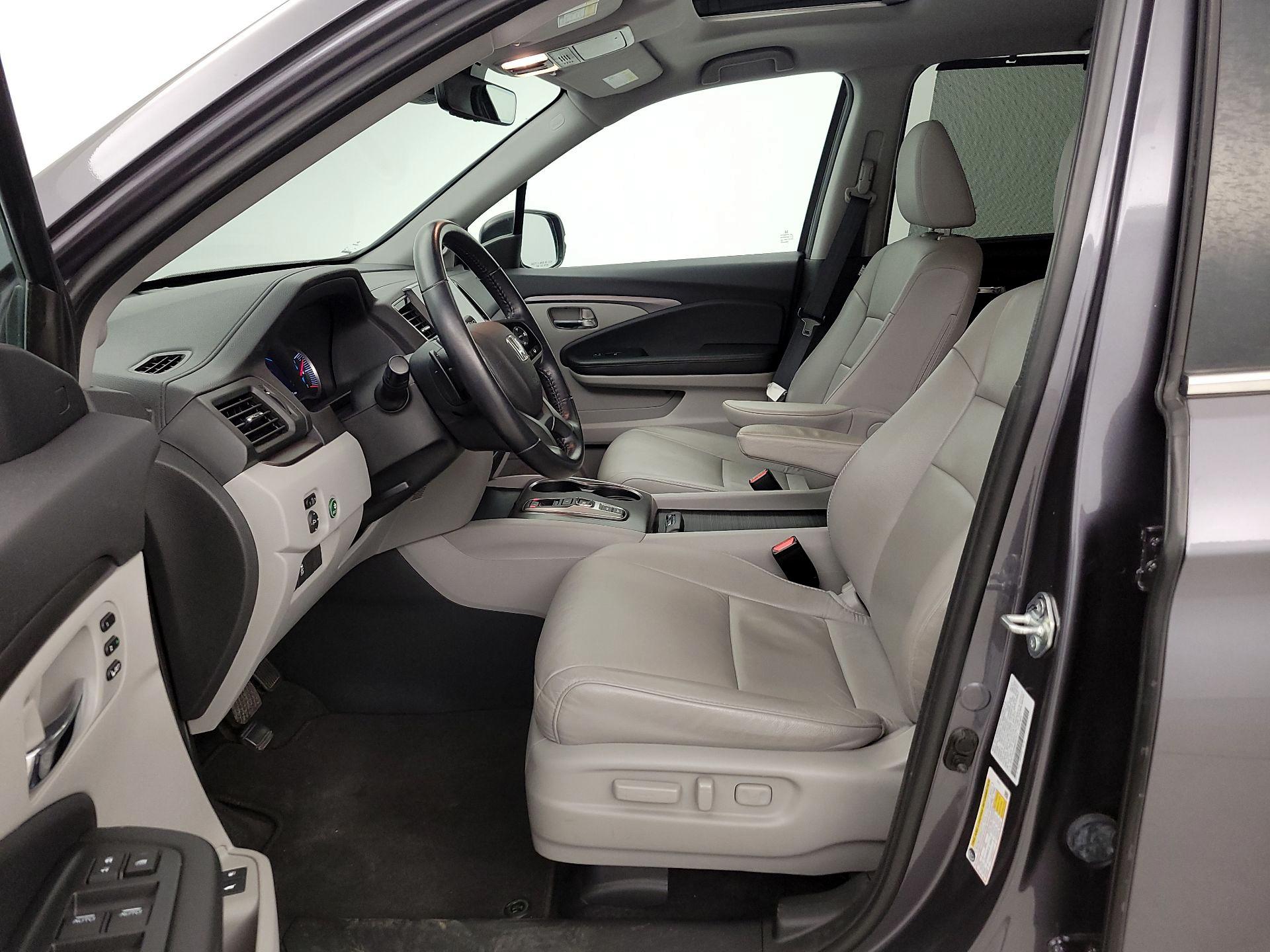 Thumbnail: 2021 Honda Pilot - 11