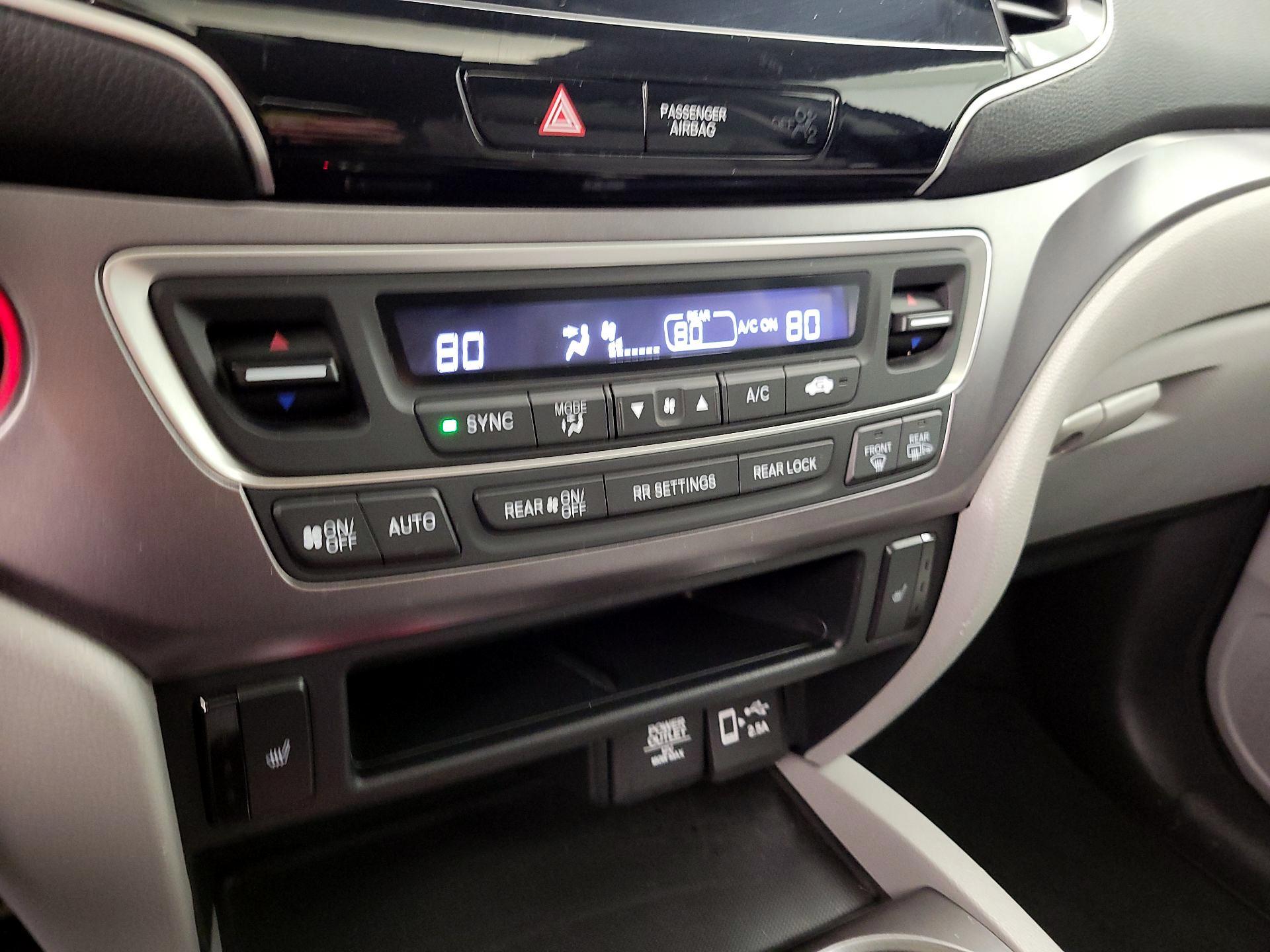 Thumbnail: 2021 Honda Pilot - 16