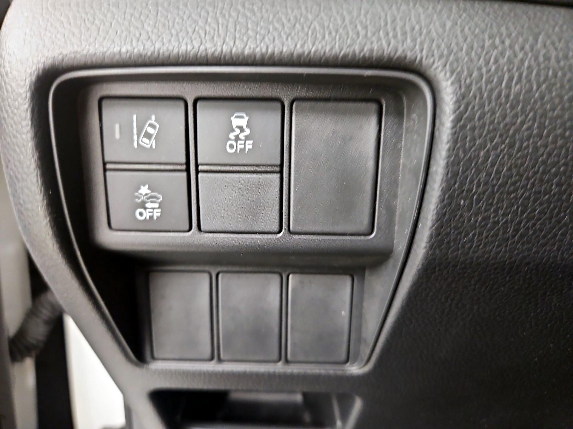 Thumbnail: 2017 Honda CR-V - 13