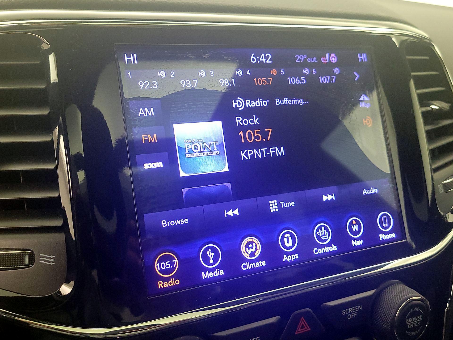 Thumbnail: 2019 Jeep Grand Cherokee - 16