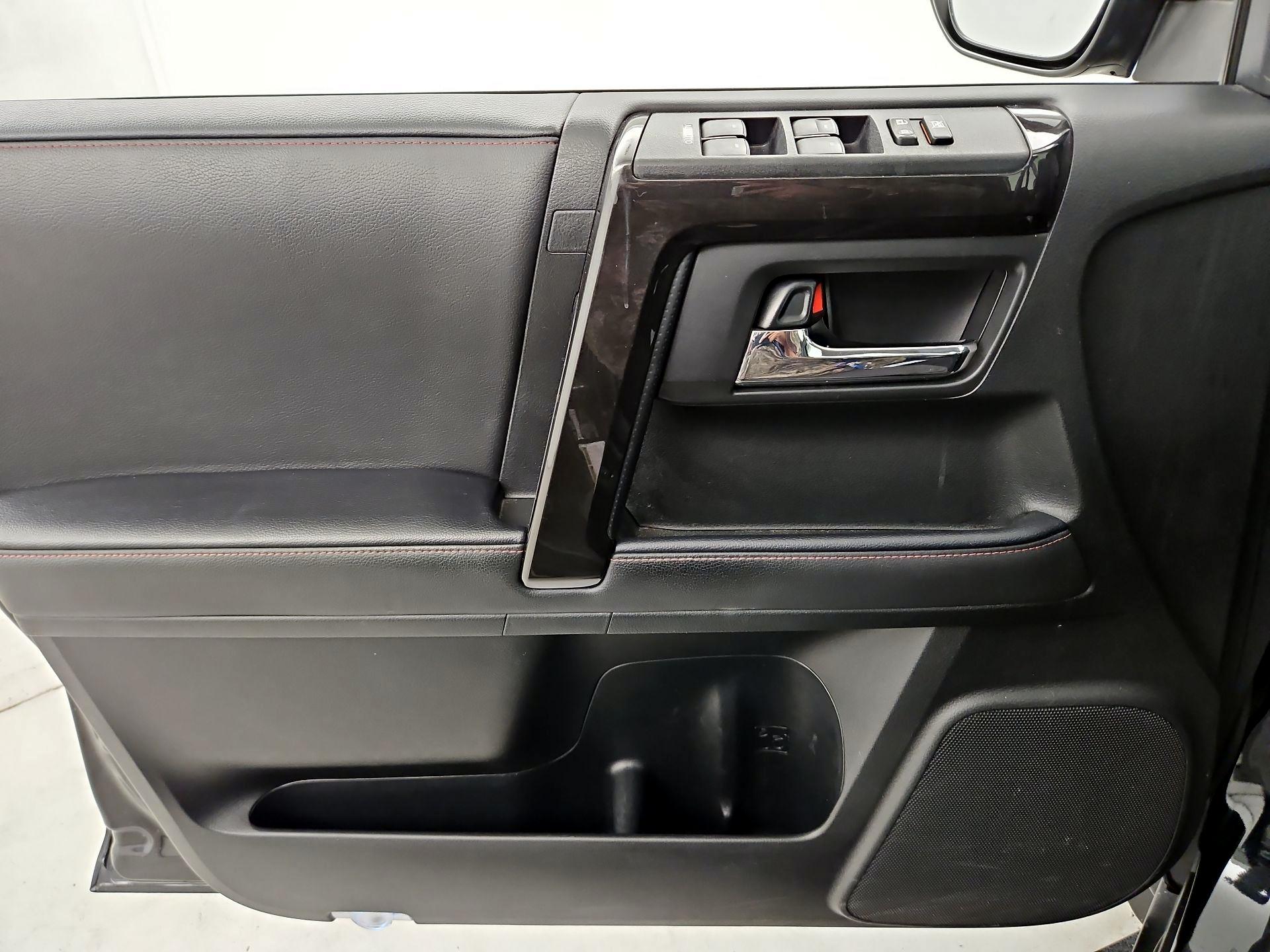 Thumbnail: 2023 Toyota 4Runner - 12