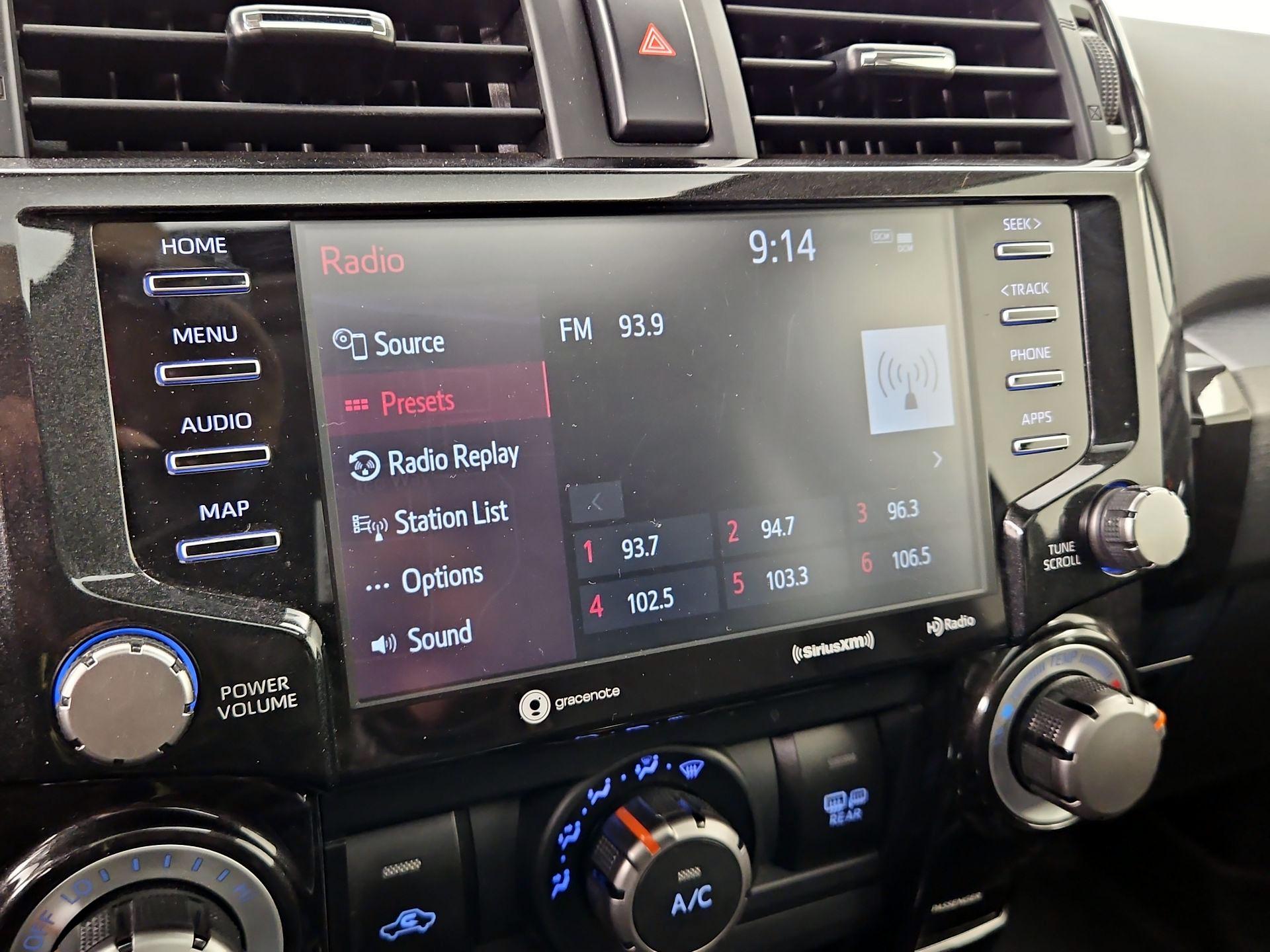 Thumbnail: 2023 Toyota 4Runner - 16