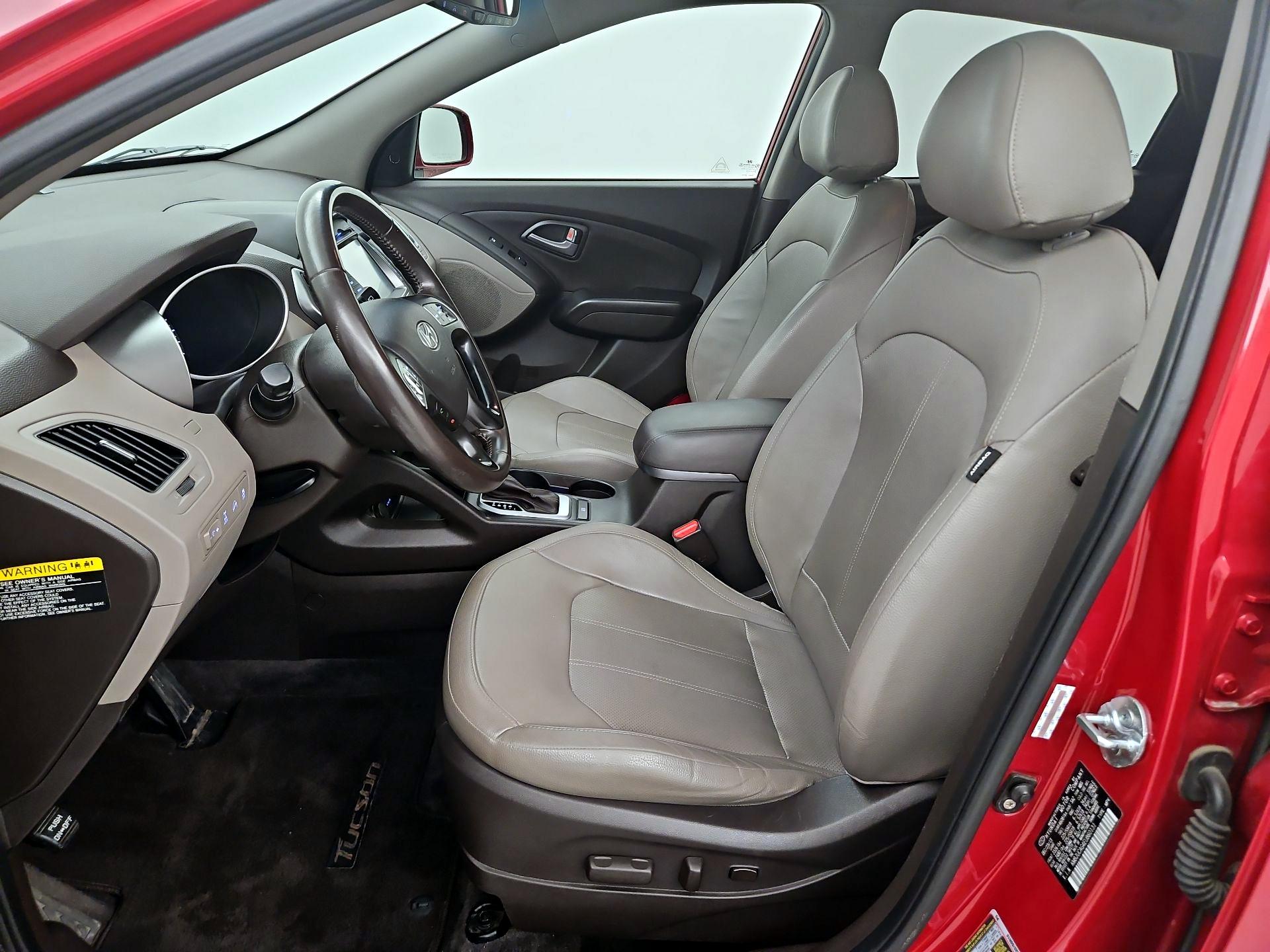 Thumbnail: 2014 Hyundai Tucson - 11