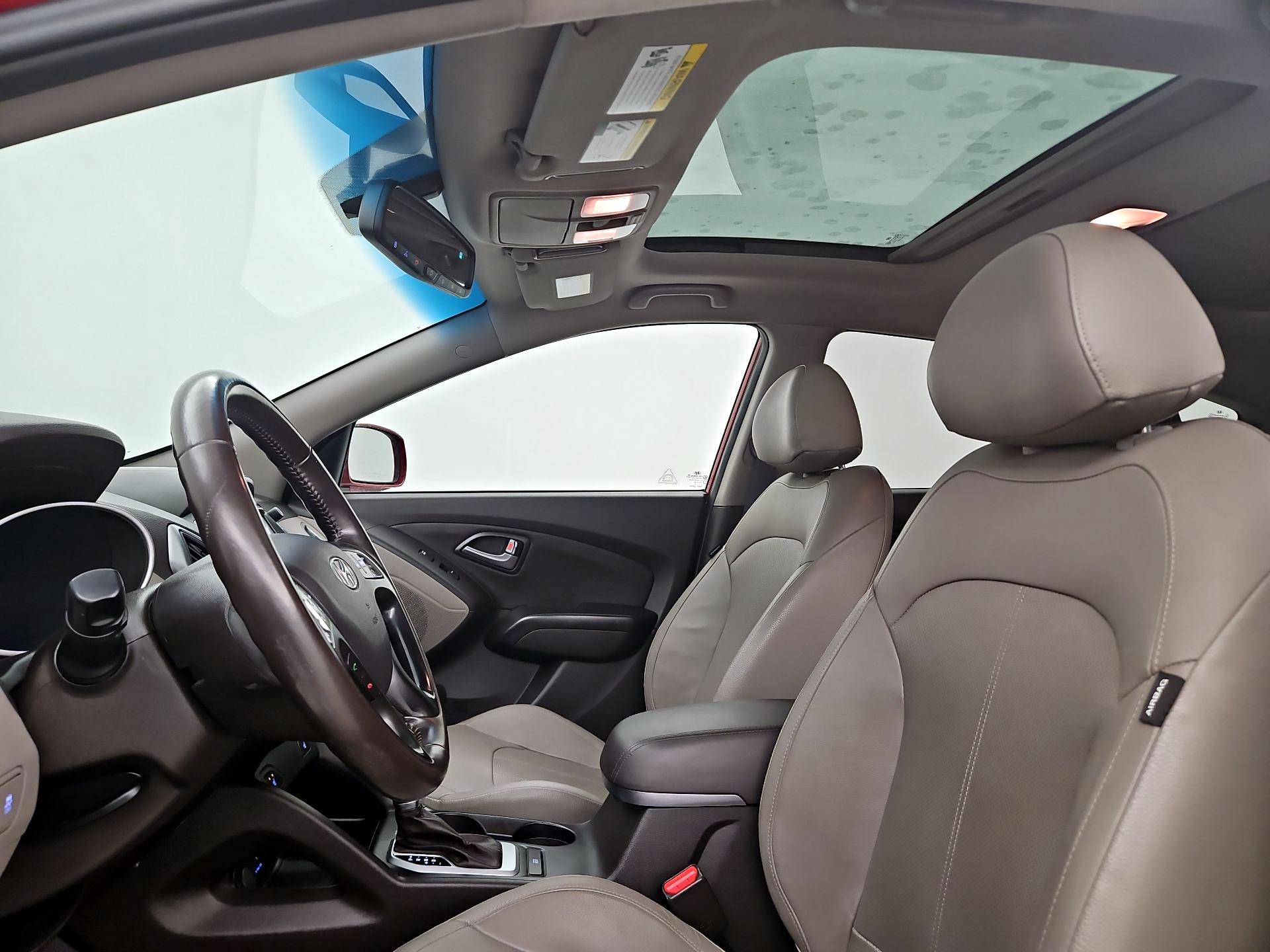 Thumbnail: 2014 Hyundai Tucson - 20