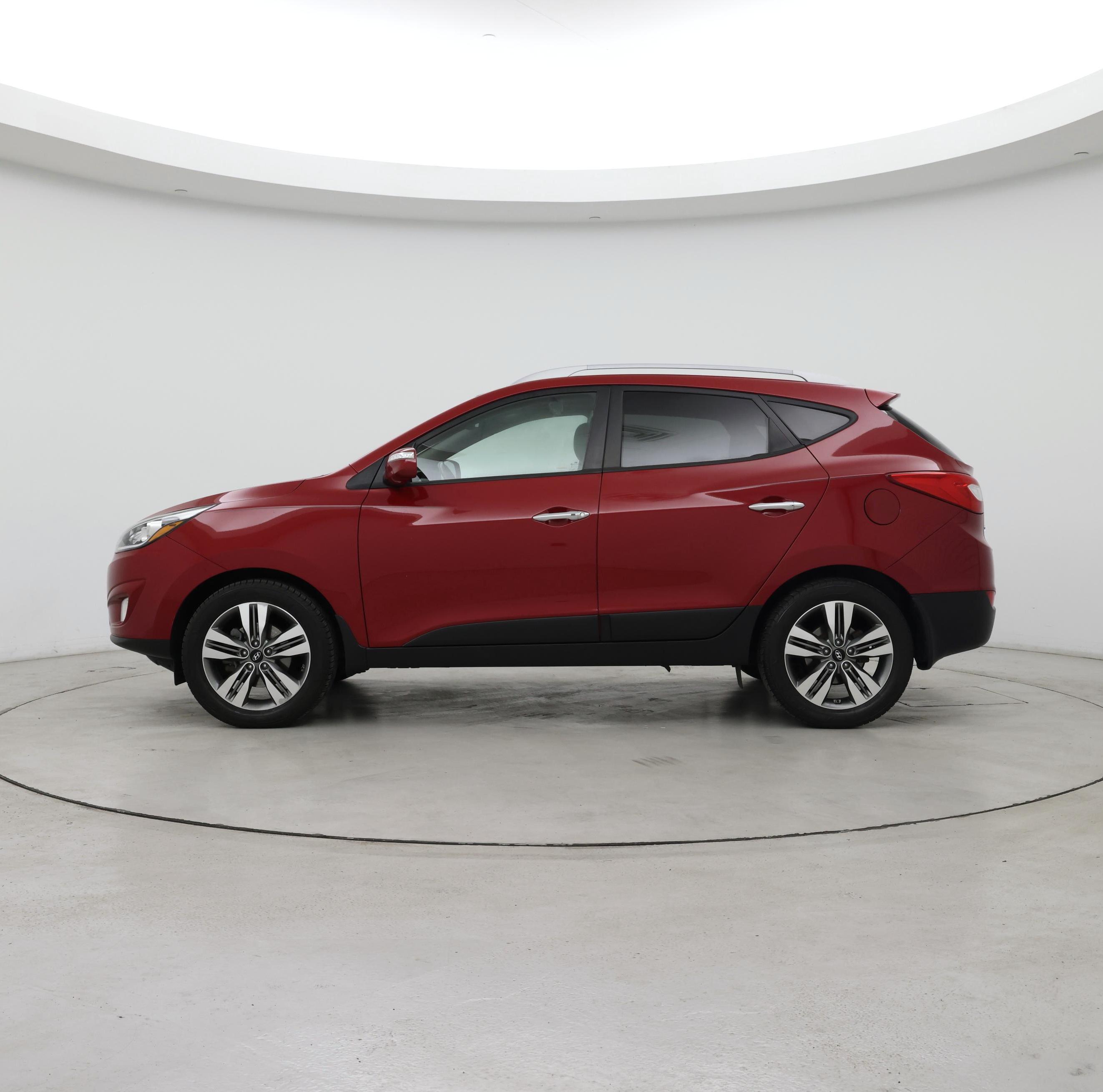 Thumbnail: 2014 Hyundai Tucson - 3