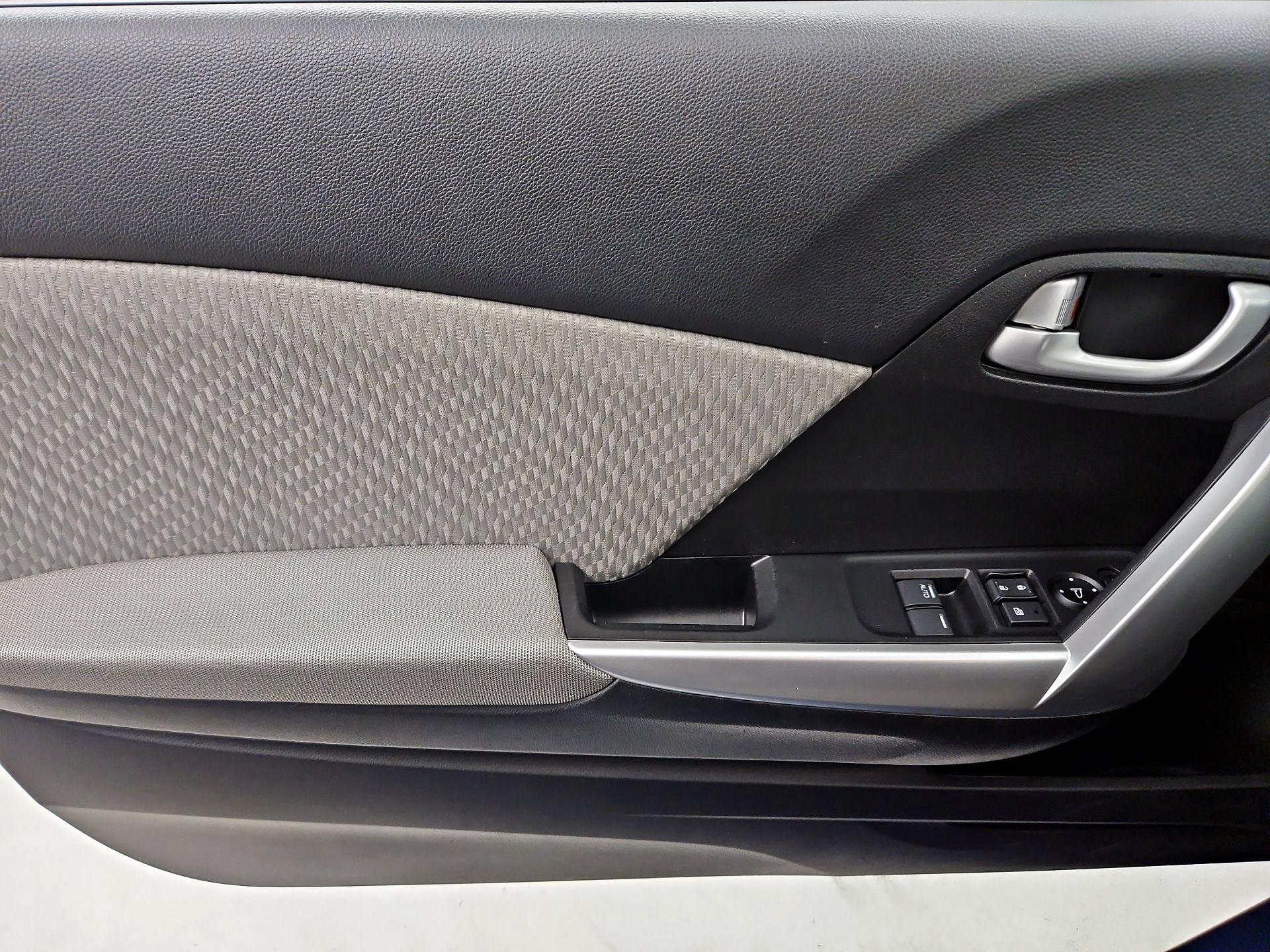 Thumbnail: 2015 Honda Civic - 12