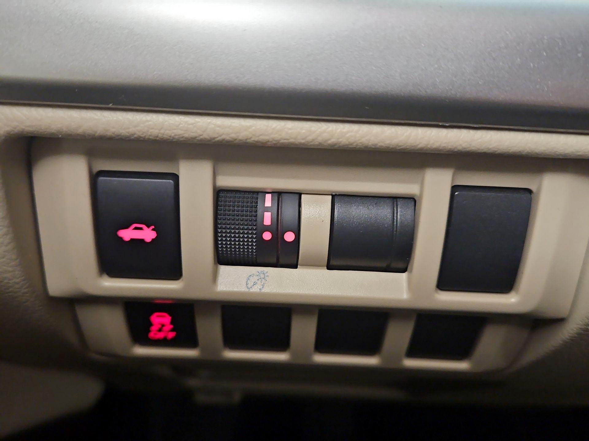 Thumbnail: 2018 Subaru Legacy - 13