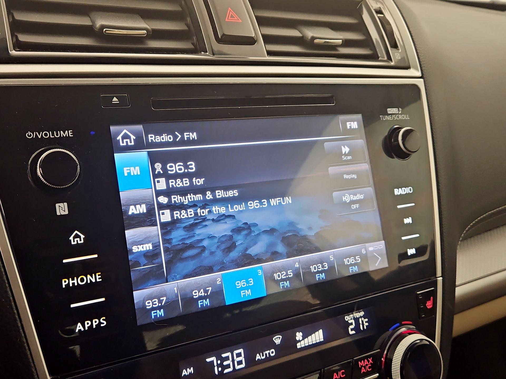 Thumbnail: 2018 Subaru Legacy - 15