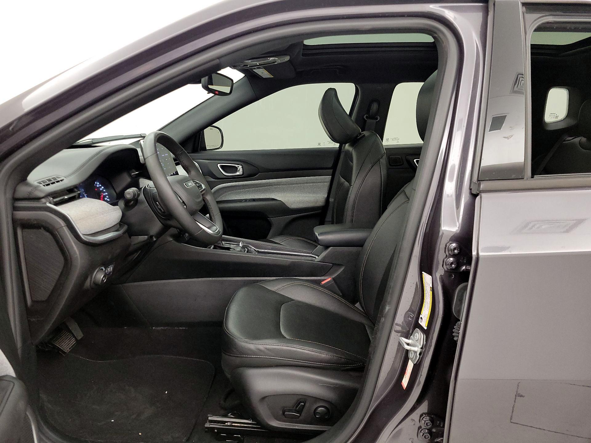 Thumbnail: 2024 Jeep Compass - 11