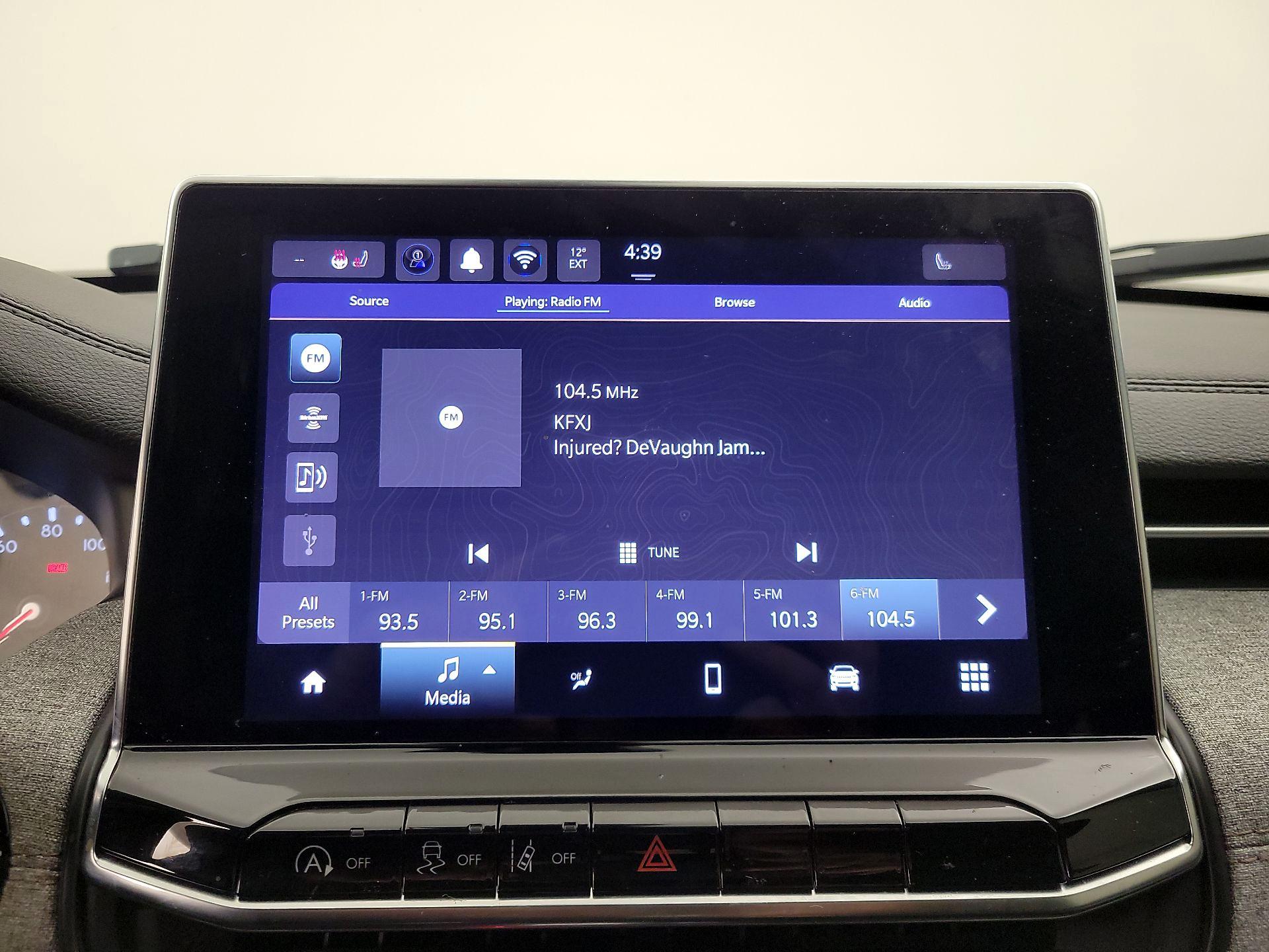 Thumbnail: 2024 Jeep Compass - 15