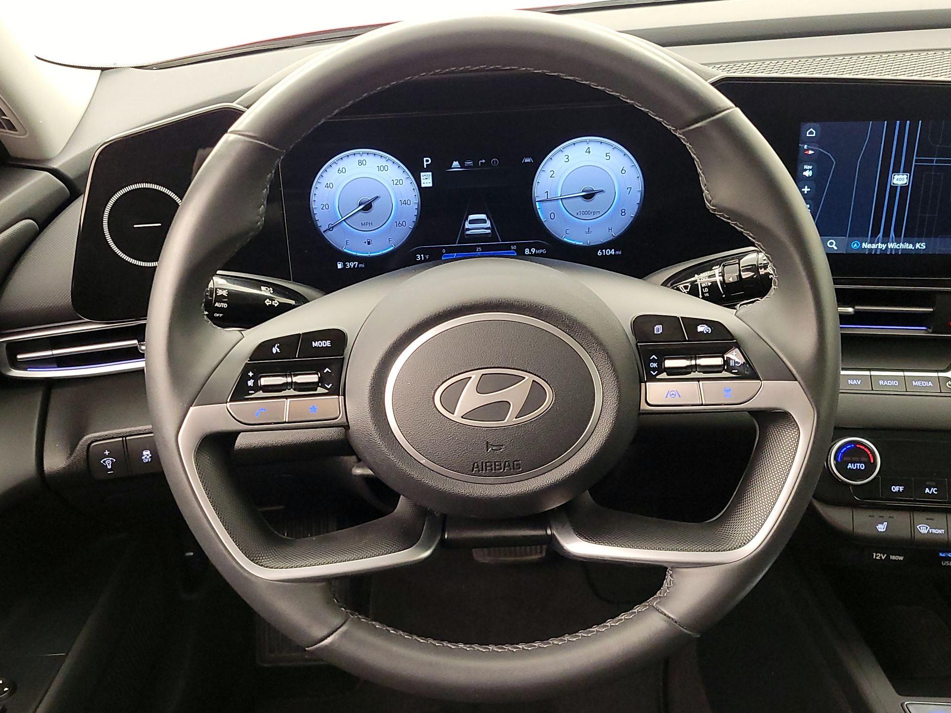 Thumbnail: 2025 Hyundai Elantra - 10