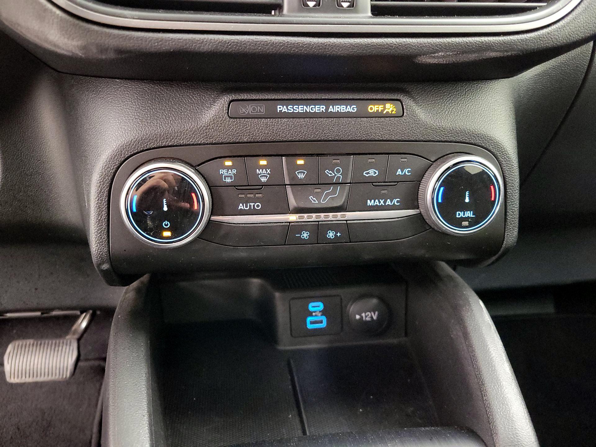 Thumbnail: 2023 Ford Escape - 16