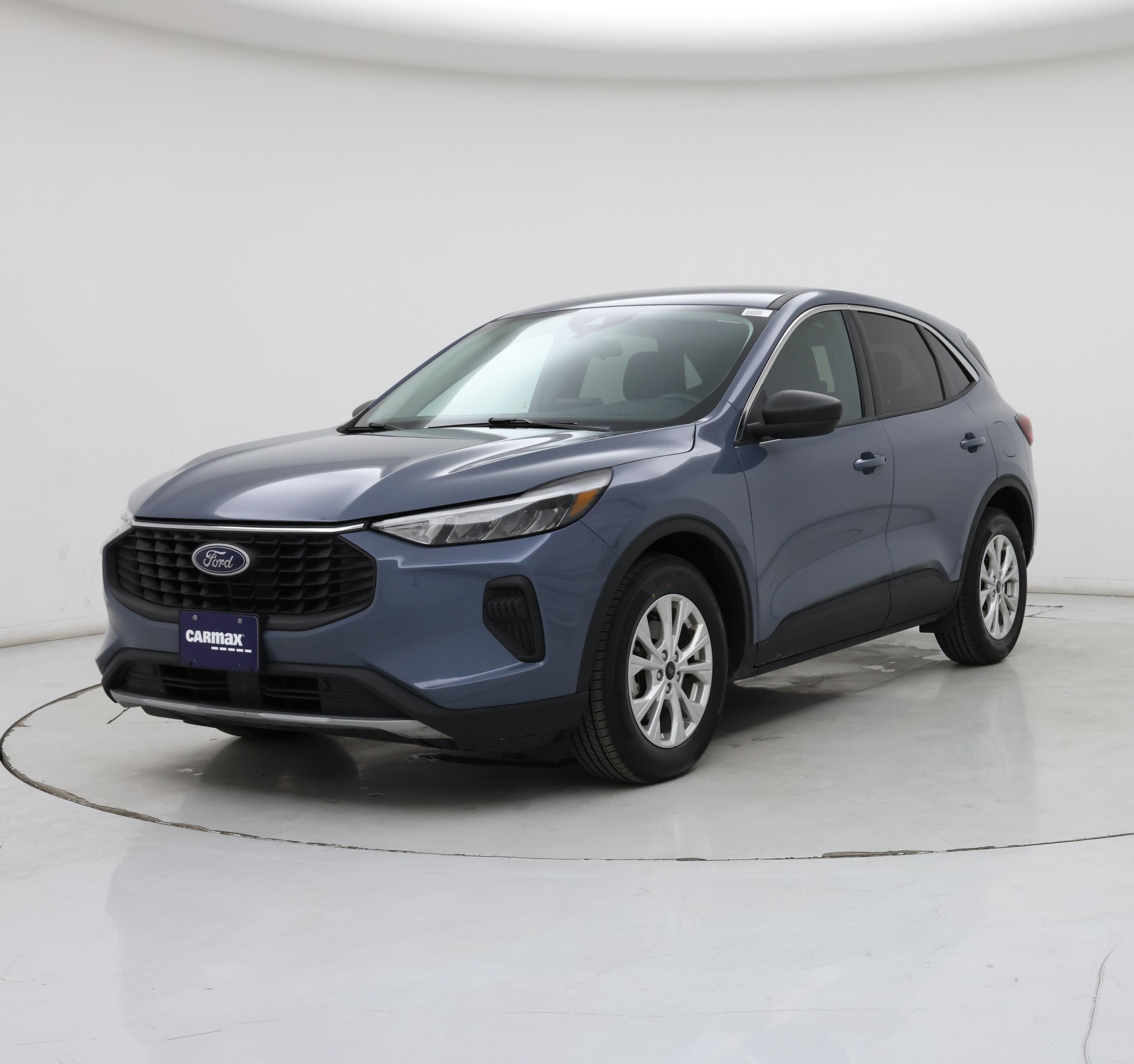 Thumbnail: 2023 Ford Escape - 4