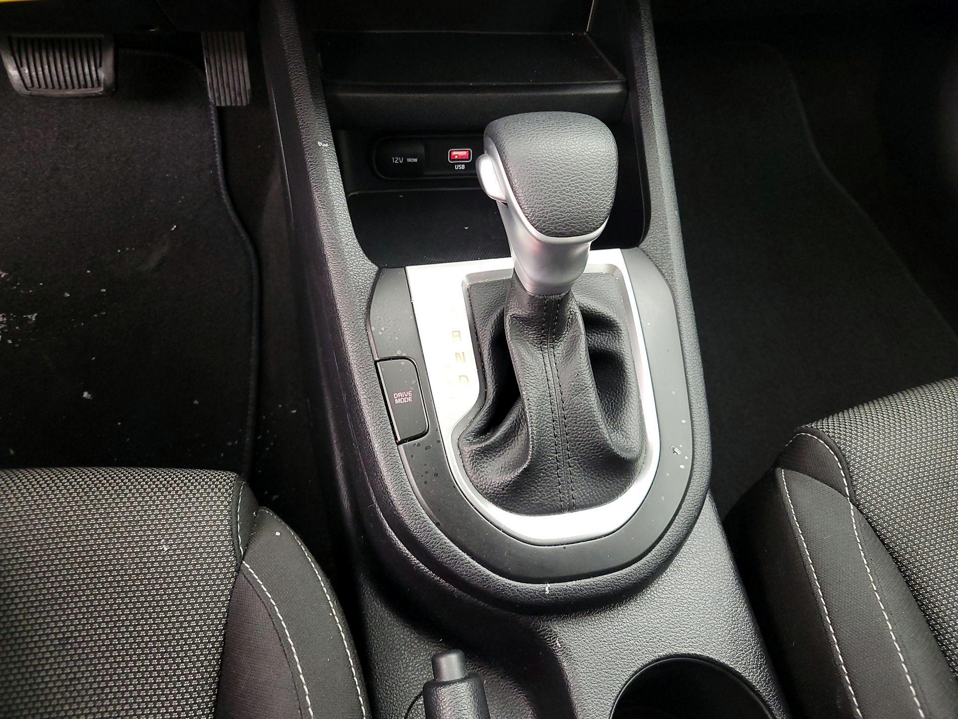 Thumbnail: 2024 Kia Forte - 17