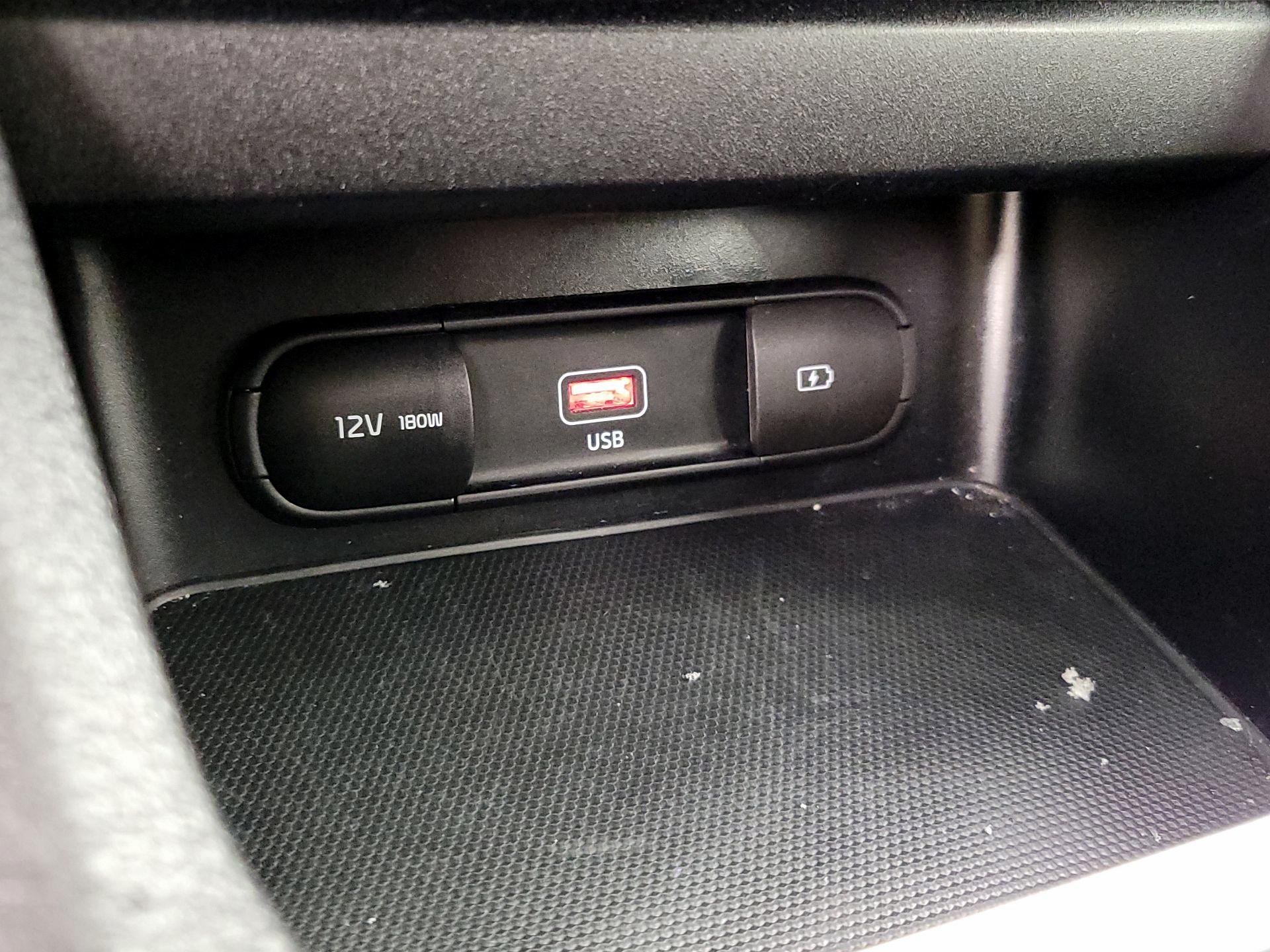 Thumbnail: 2024 Kia Forte - 18