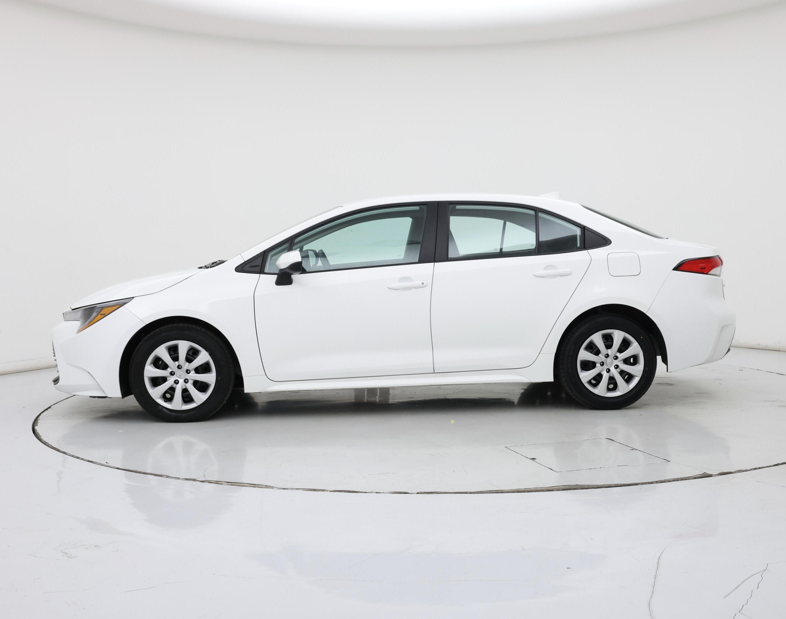 Thumbnail: 2024 Toyota Corolla - 3