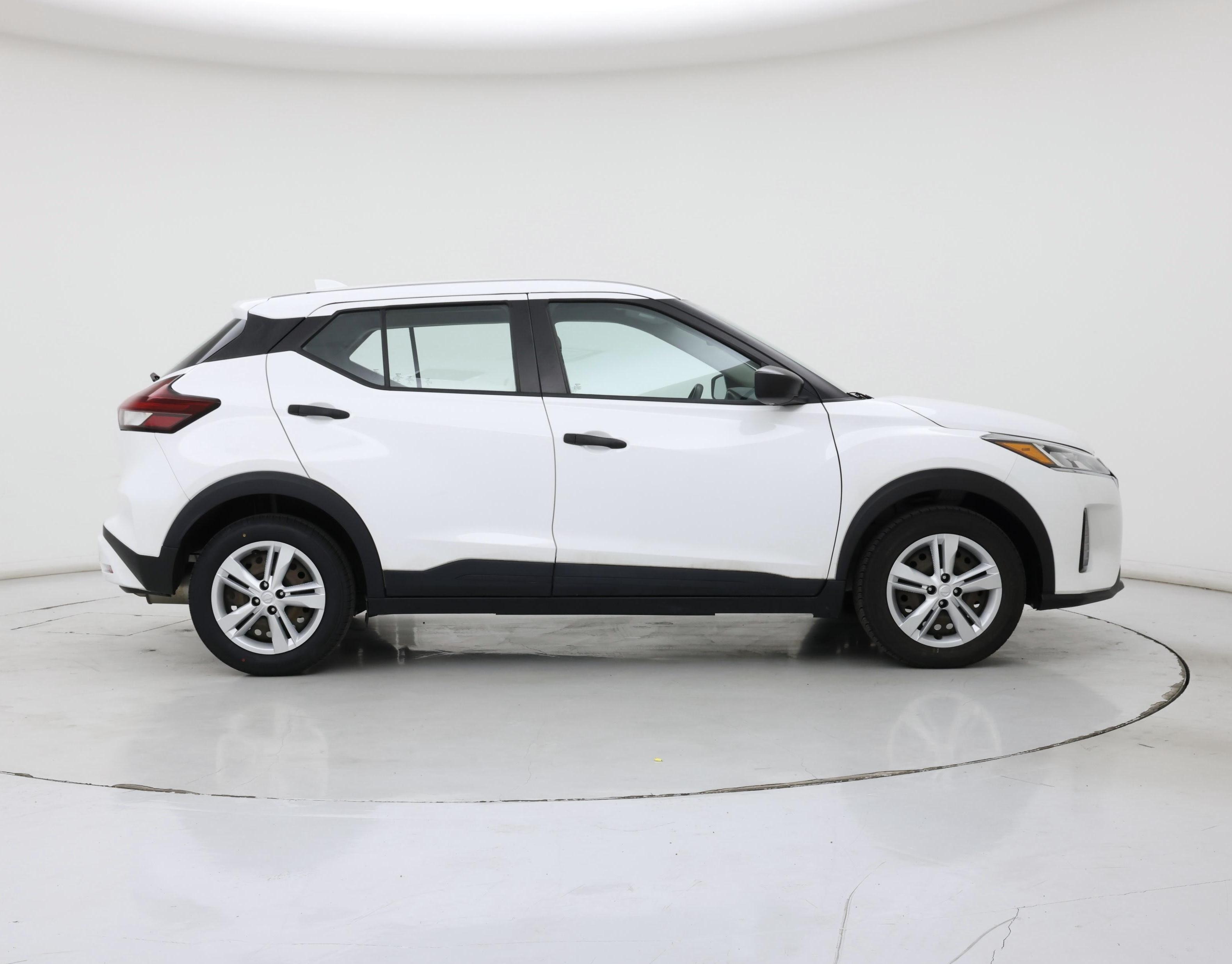 Thumbnail: 2022 Nissan Kicks - 7