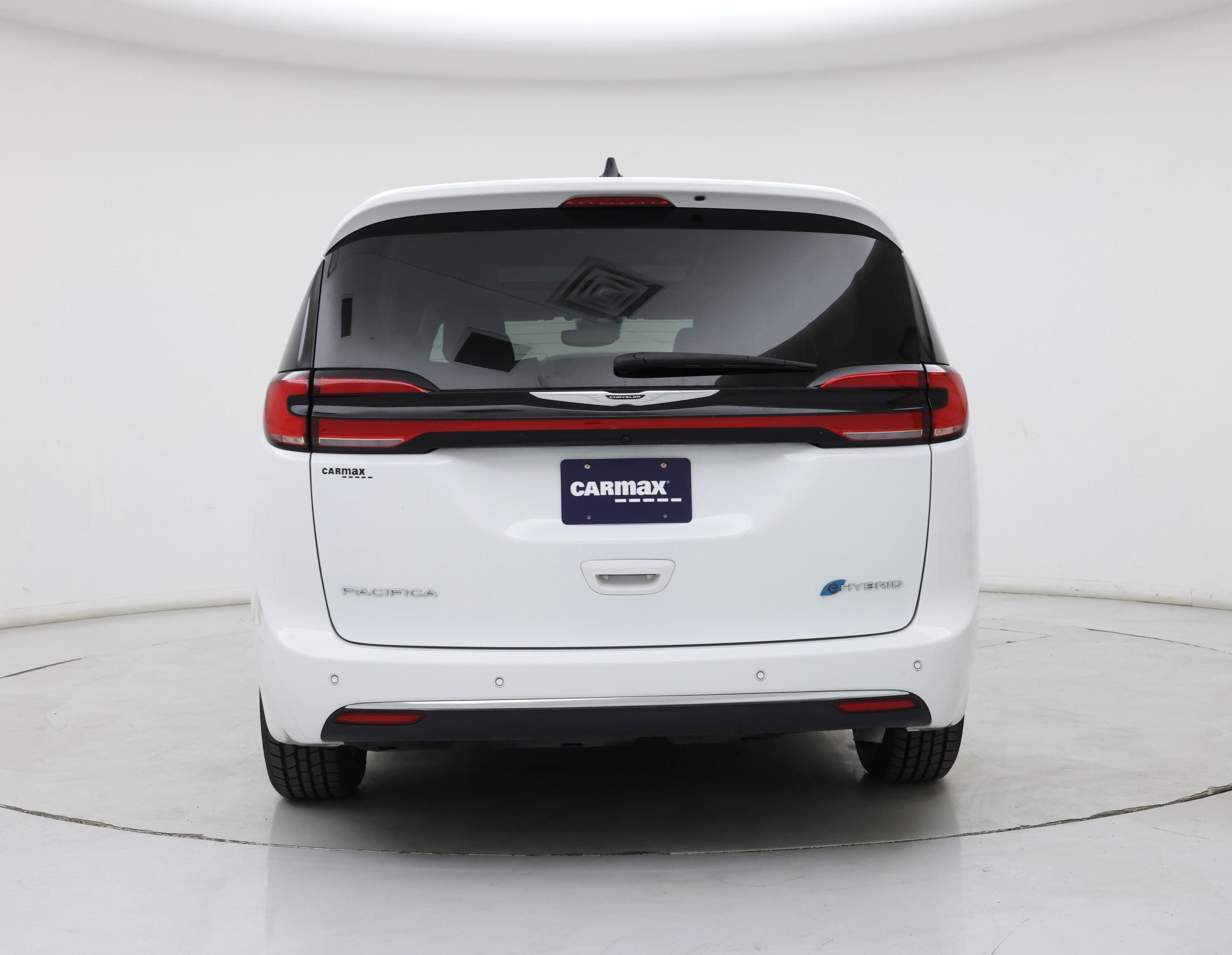 Thumbnail: 2023 Chrysler Pacifica - 6