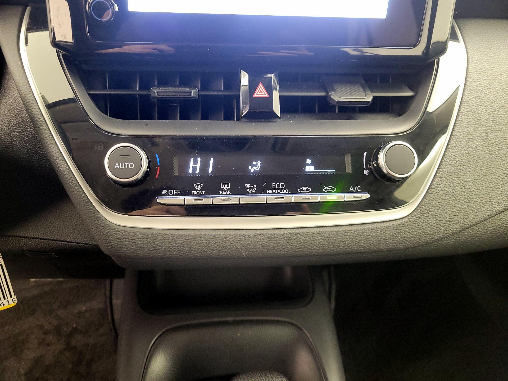 Thumbnail: 2024 Toyota Corolla - 16